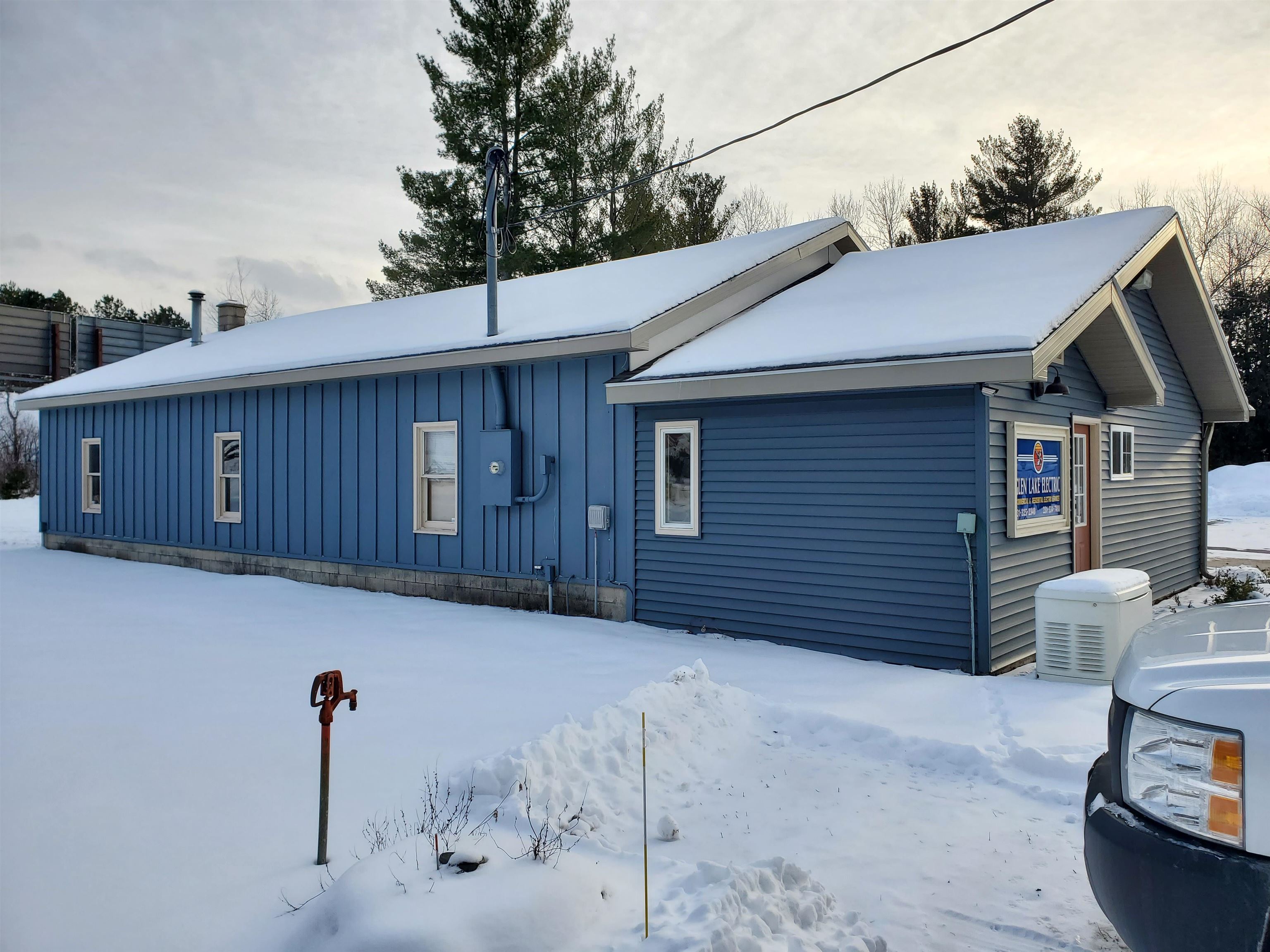 2191 Valley Road, Honor, MI, 49640