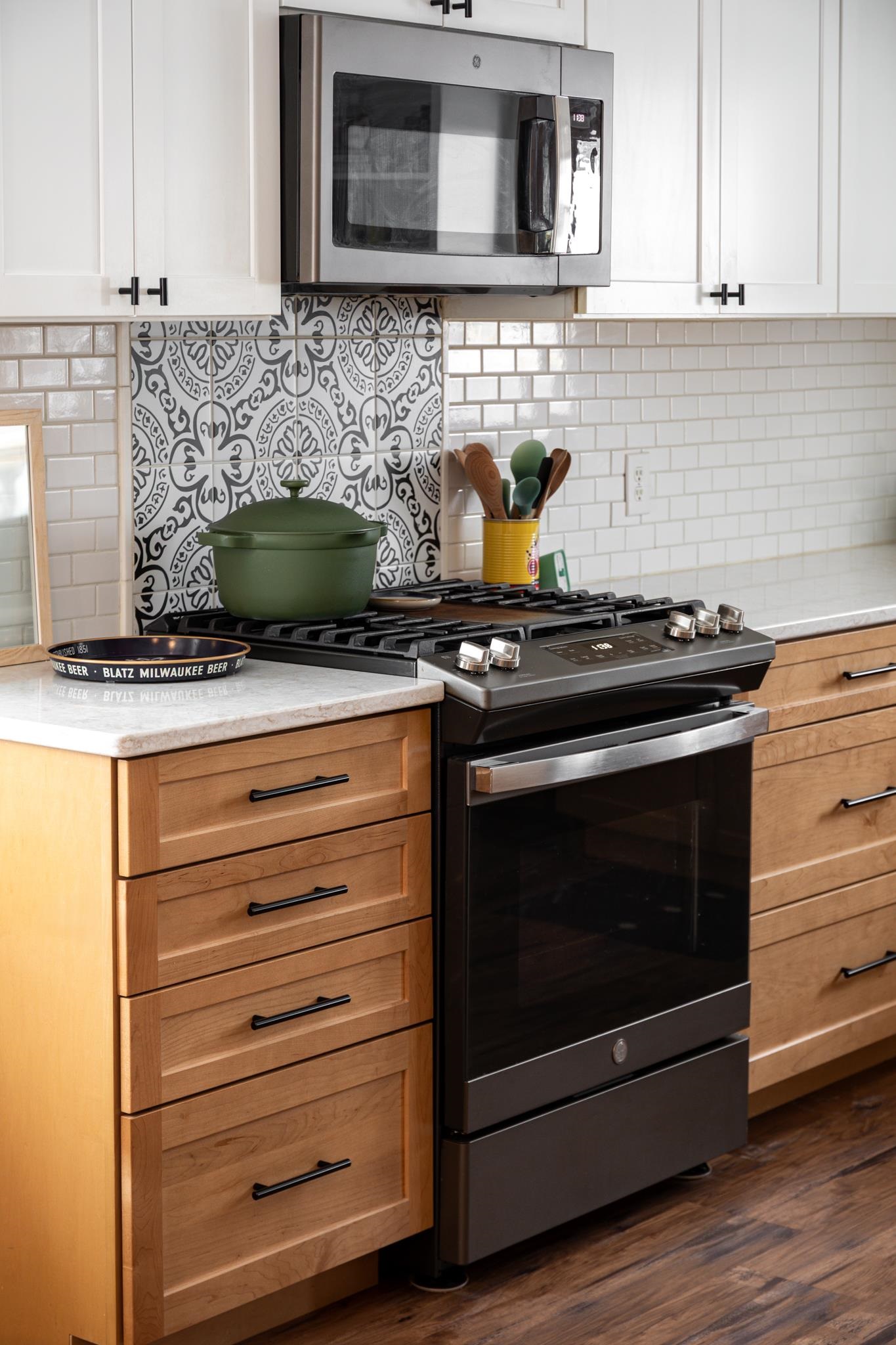 Traverse City, MI, 49684