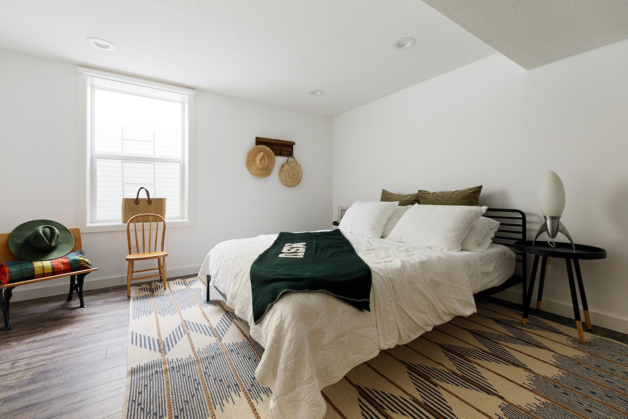 Traverse City, MI, 49684