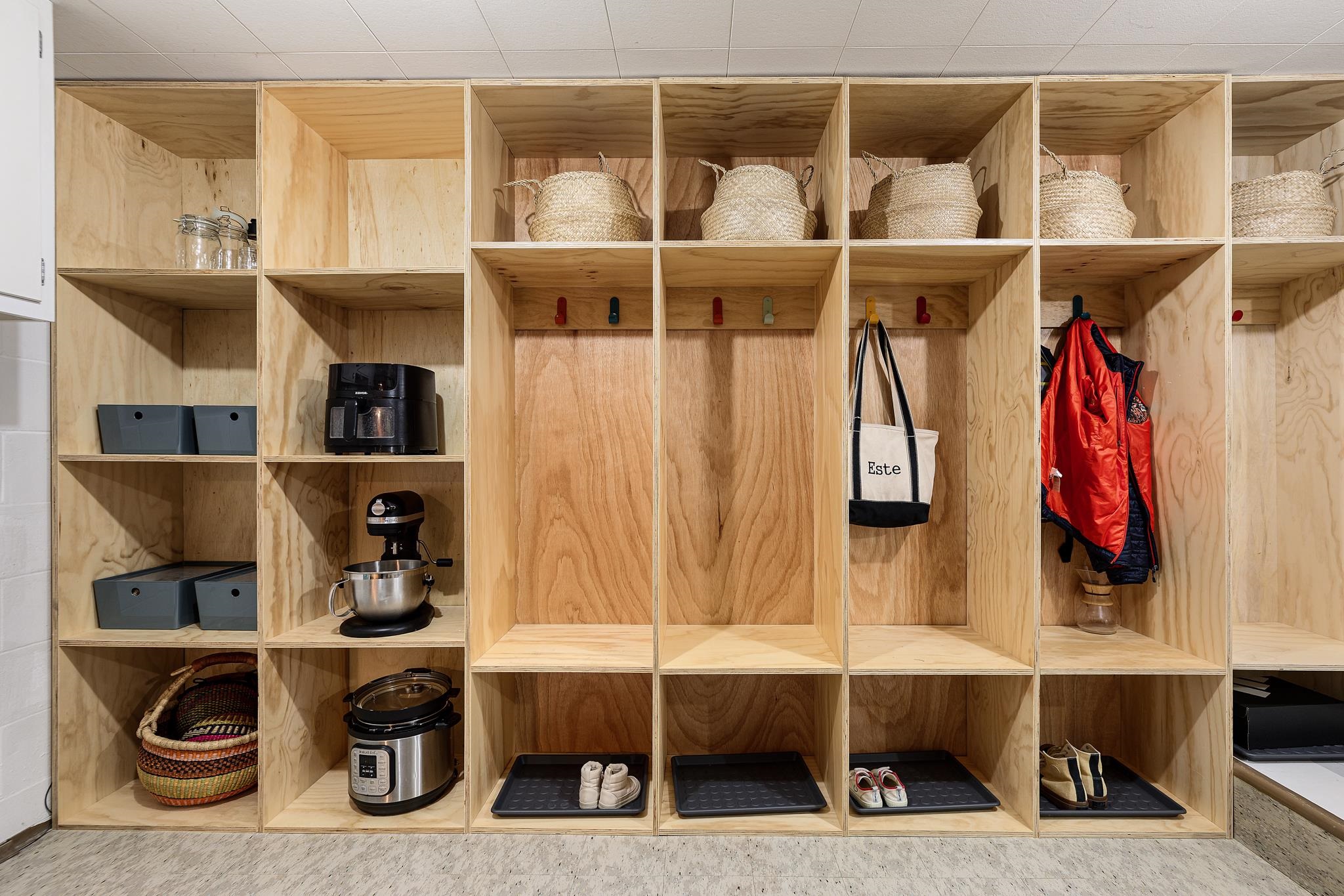 Traverse City, MI, 49684