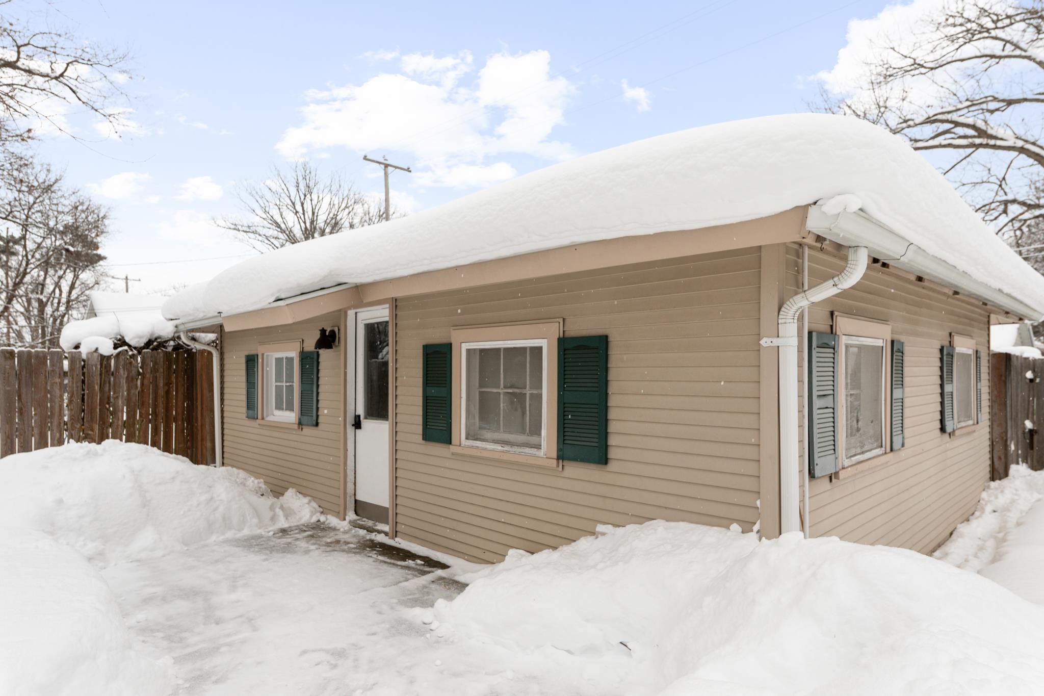 Traverse City, MI, 49684