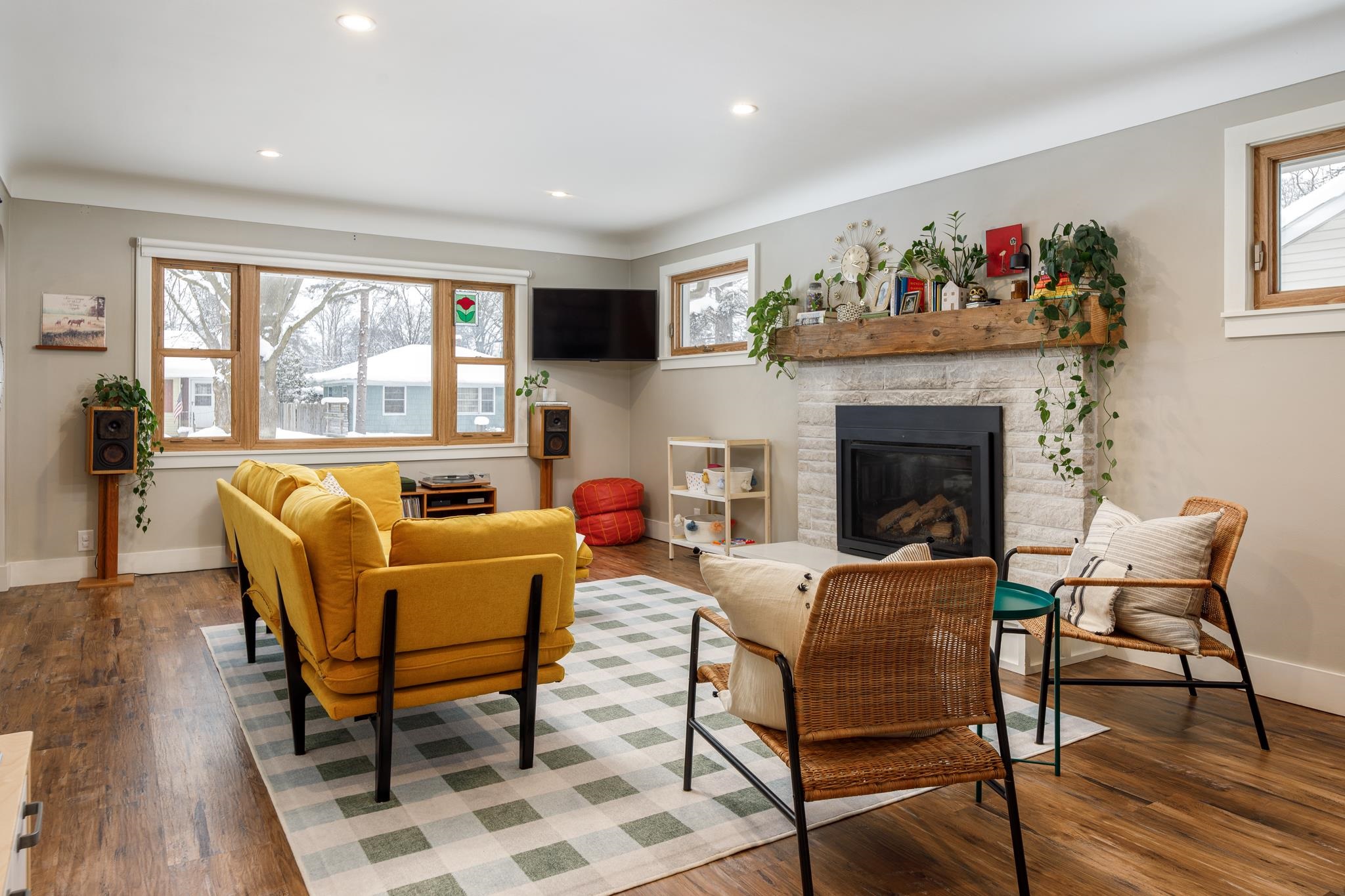 Traverse City, MI, 49684