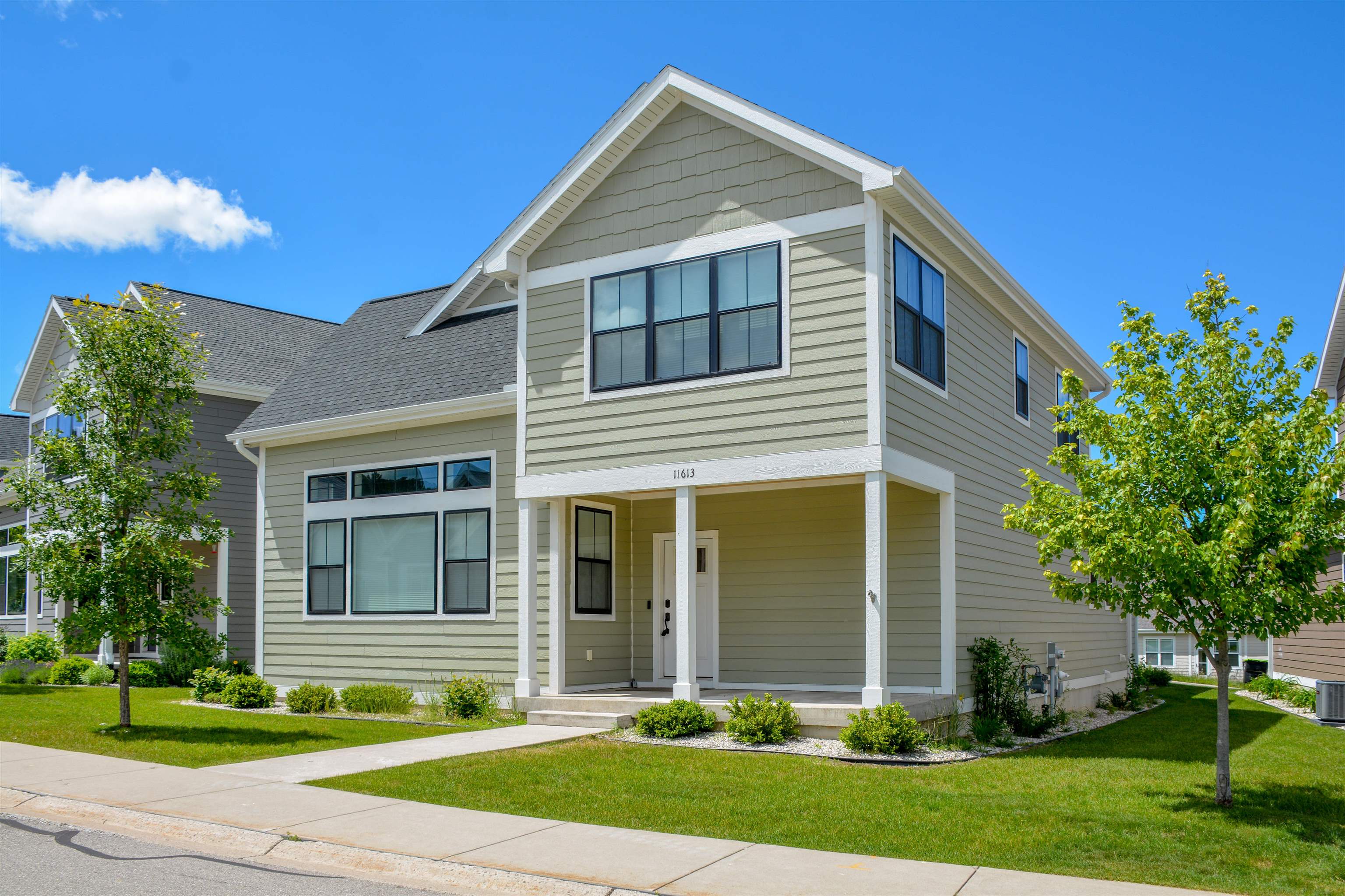Photo 1 of Single family home for sale at 11613 Whittington St, Traverse City, MI 49684 | MLS# 78080065345 | Listing updated on 2026-07-22