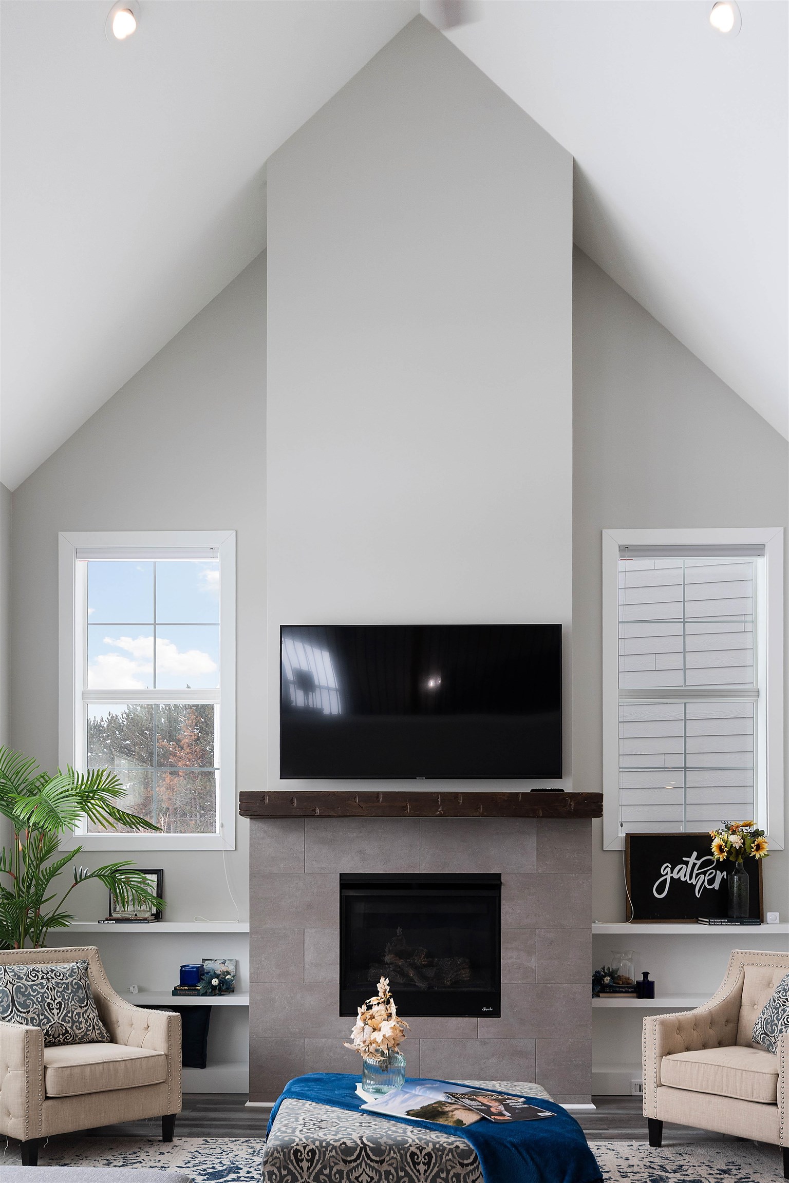 Photo 4 of Single family home for sale at 11613 Whittington St, Traverse City, MI 49684 | MLS# 78080065345 | Listing updated on 2026-07-22