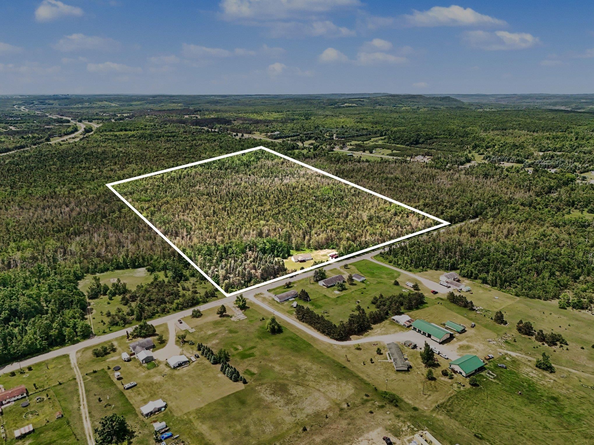 3rd image of 433 Alexander Rd, Vanderbilt, MI 49795 | MLS# 78080065352