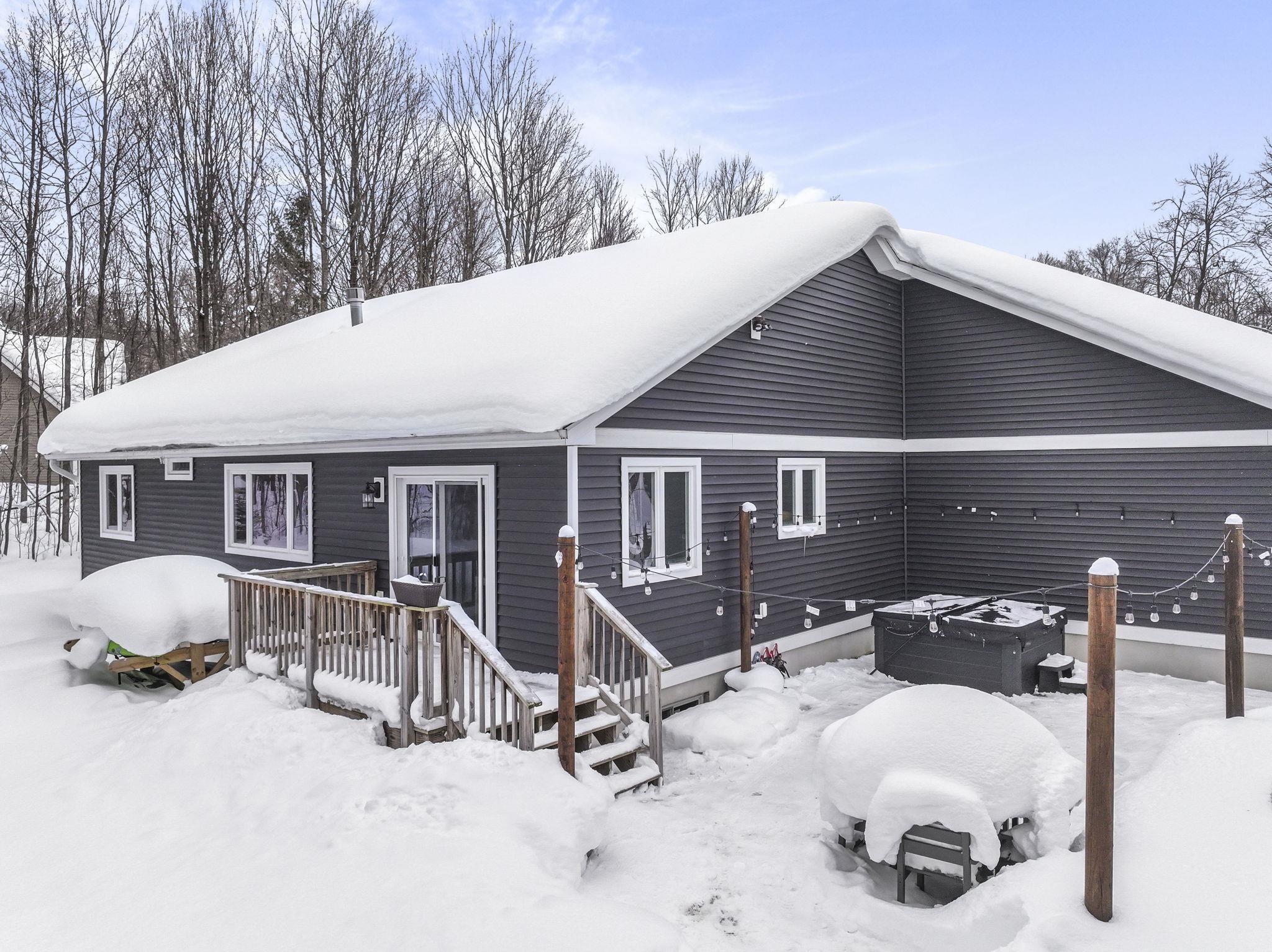 Interlochen, MI, 49643