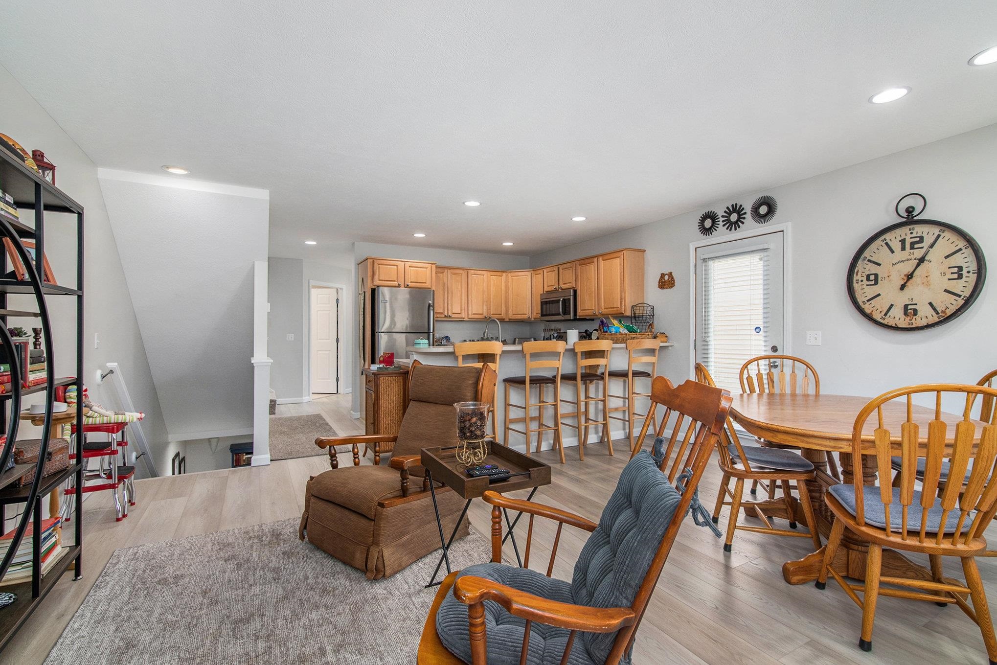 Traverse City, MI, 49686