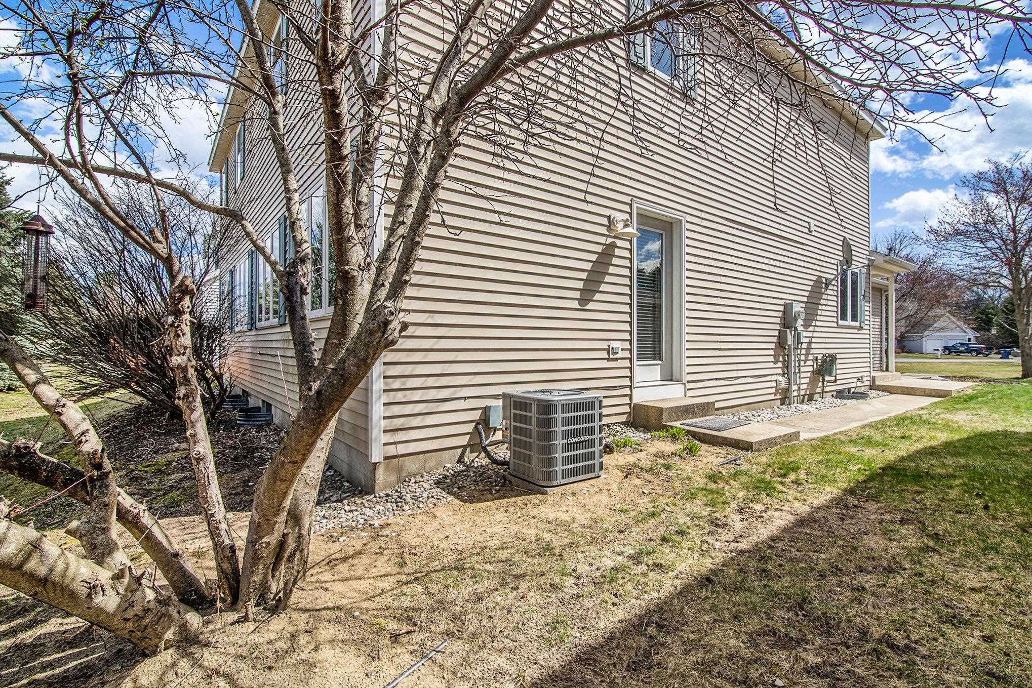 Traverse City, MI, 49686