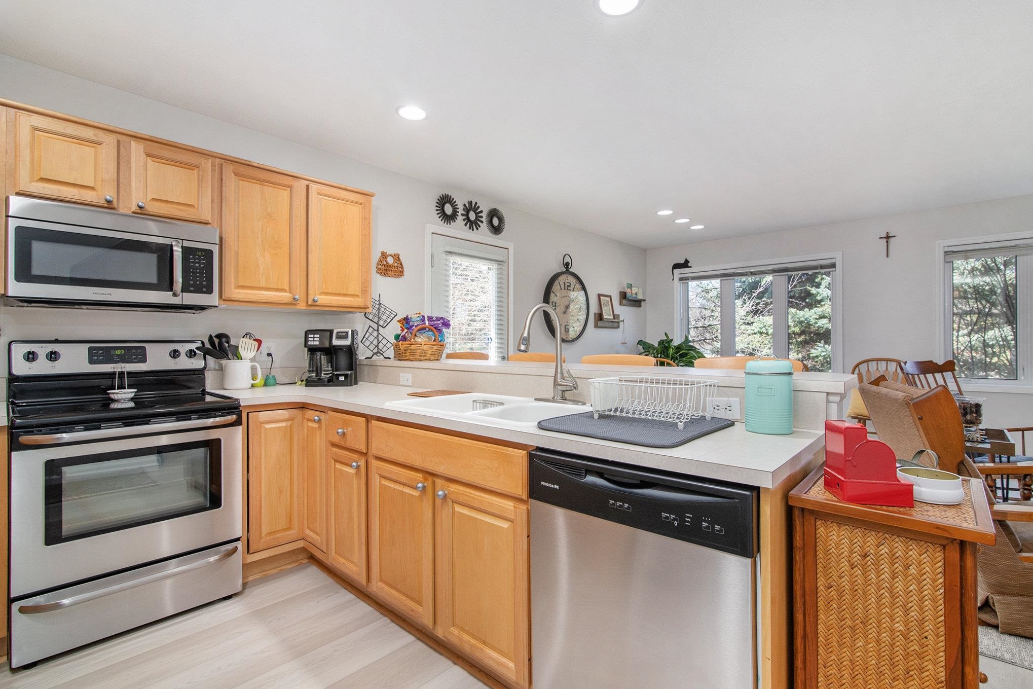 Traverse City, MI, 49686