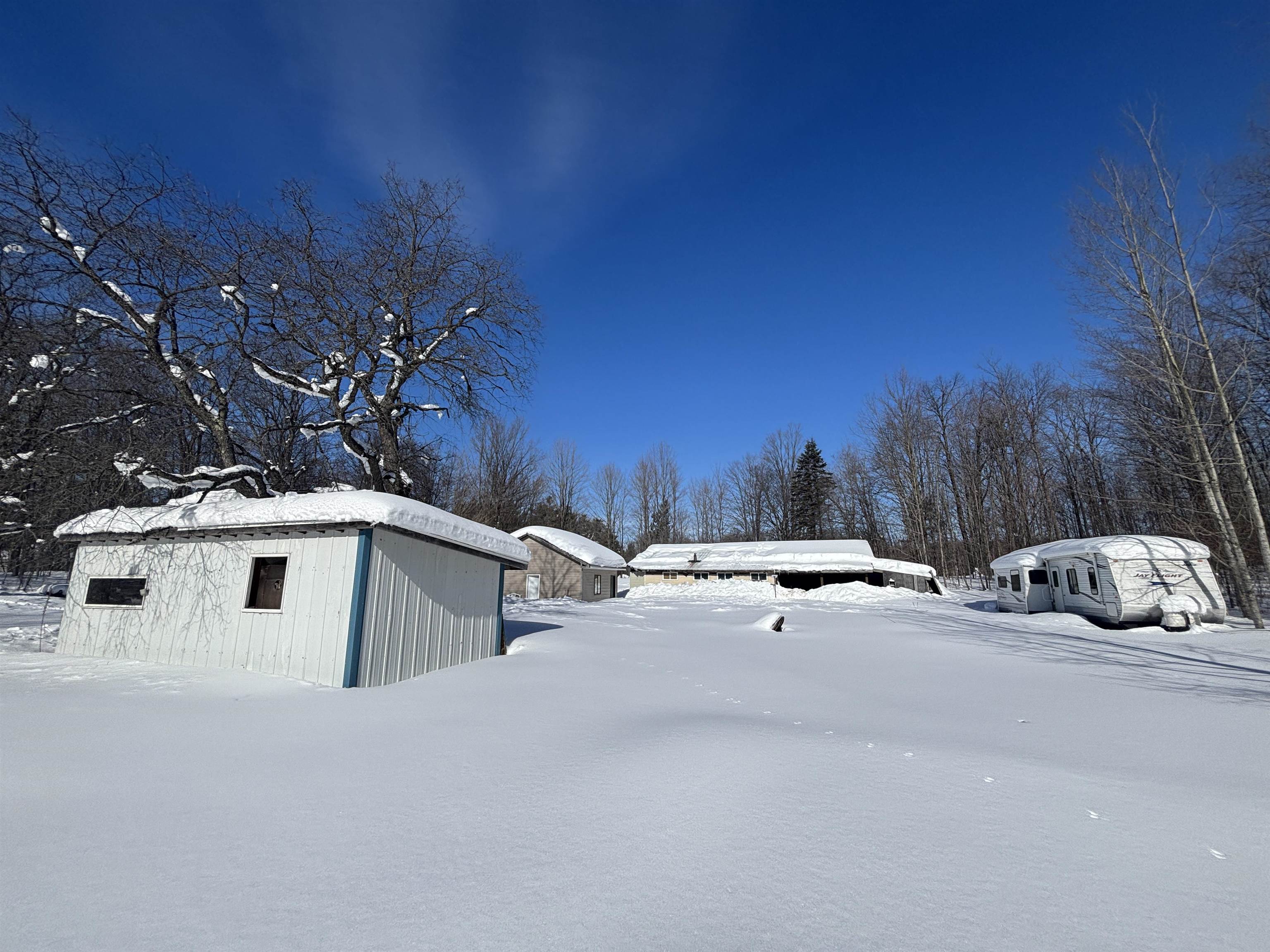 5884 Scholl Road photo 2
