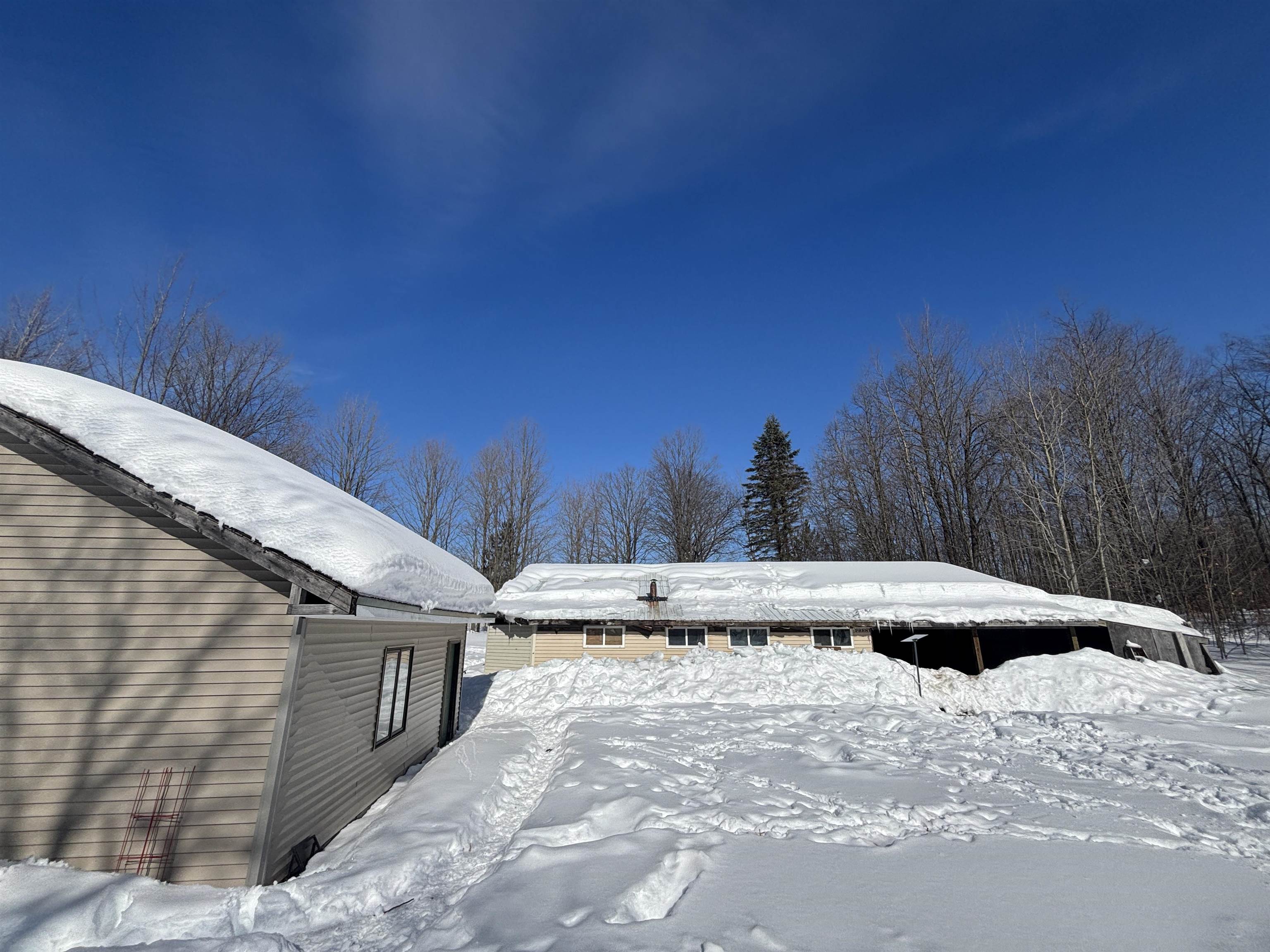 5884 Scholl Road photo 25
