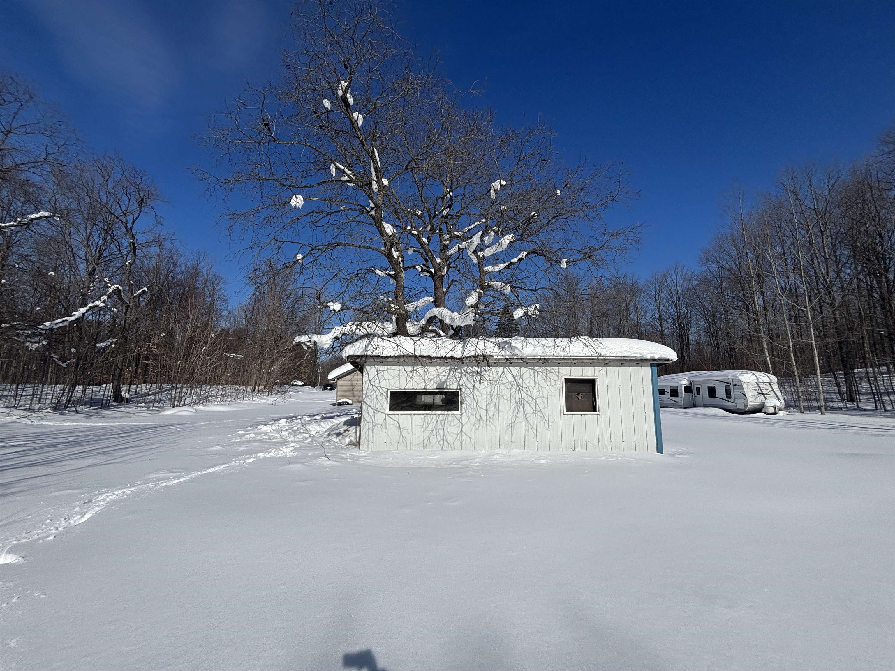 5884 Scholl Road photo 8