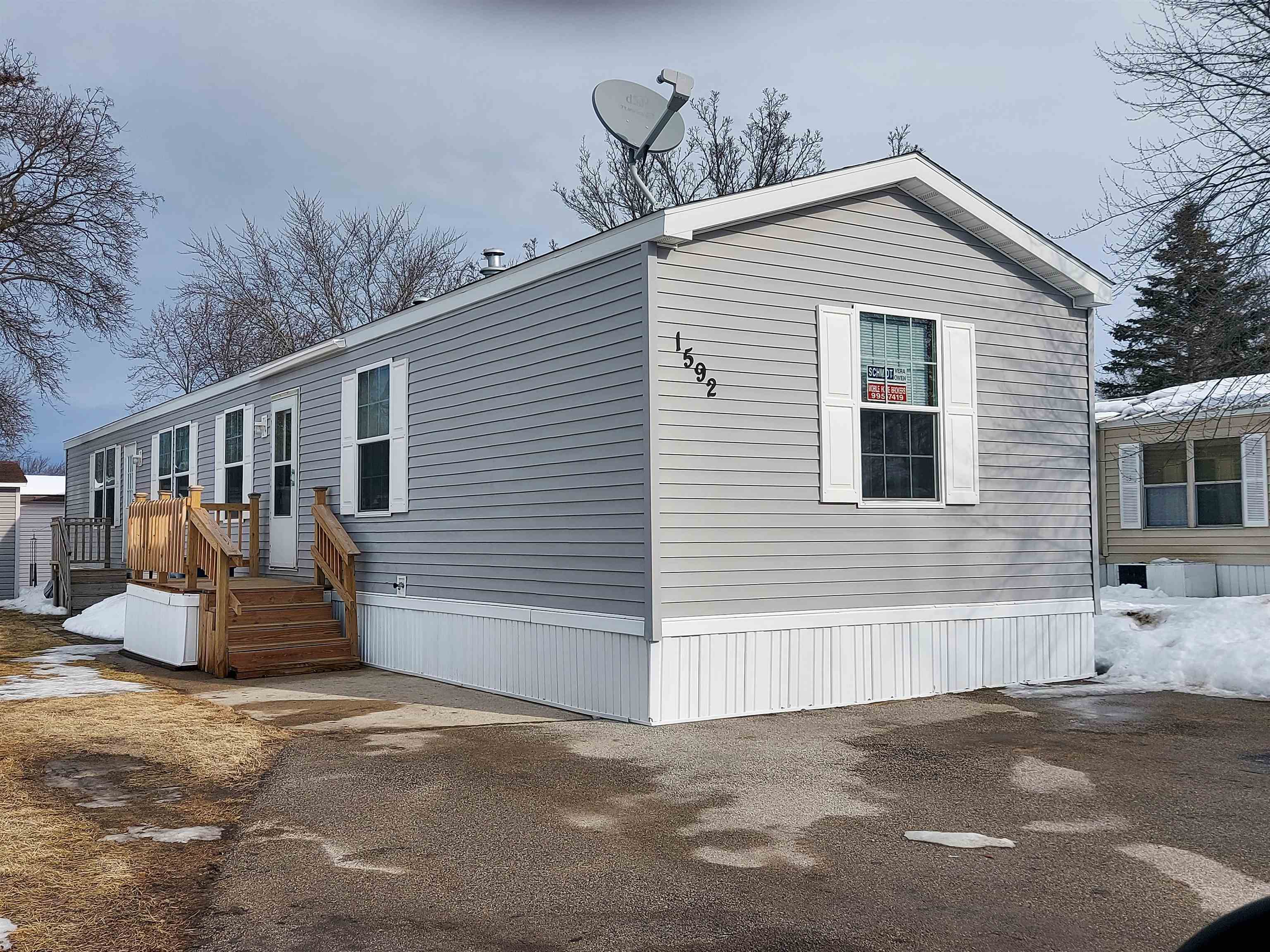 Traverse City, MI, 49686