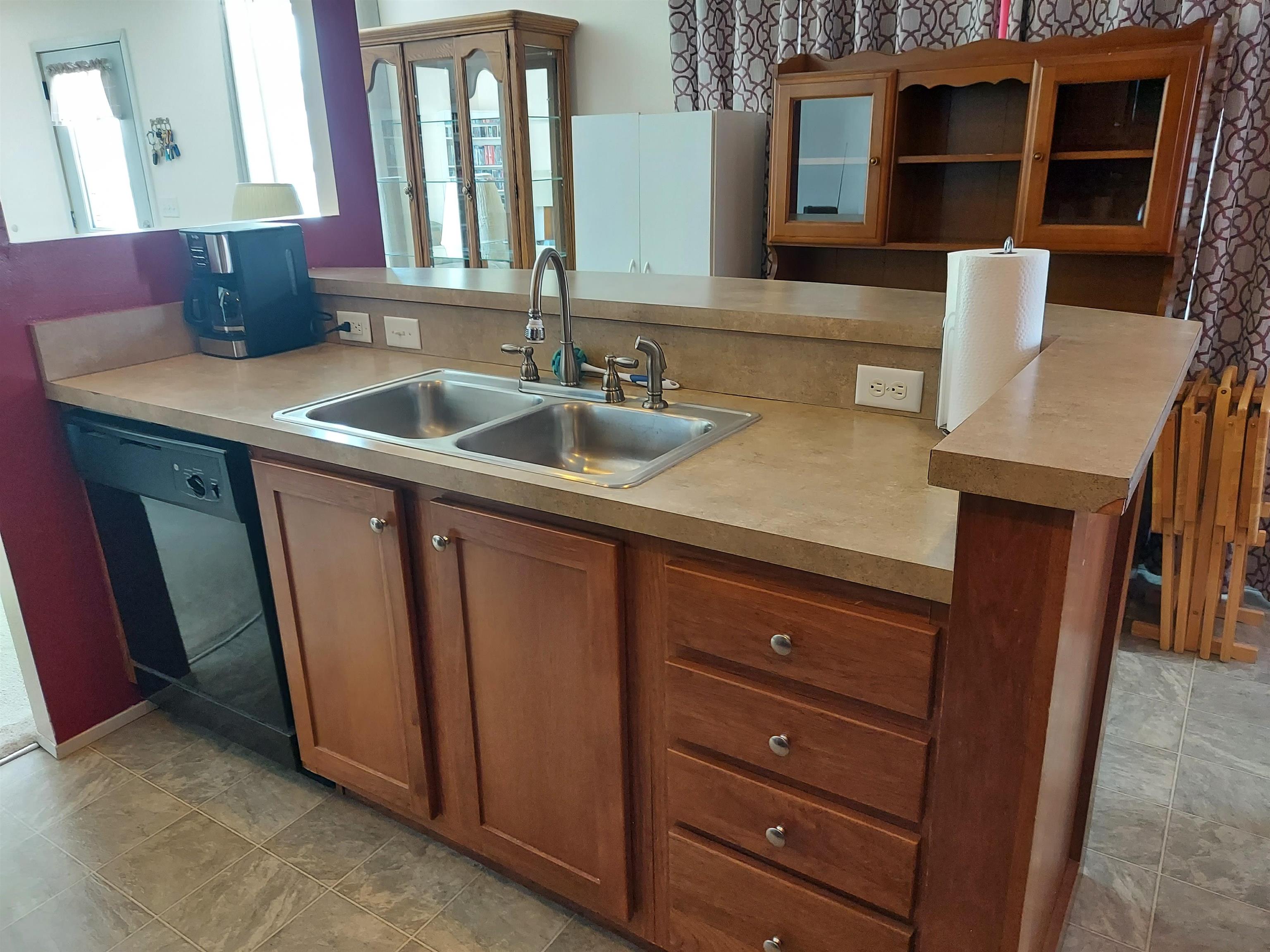 Traverse City, MI, 49686