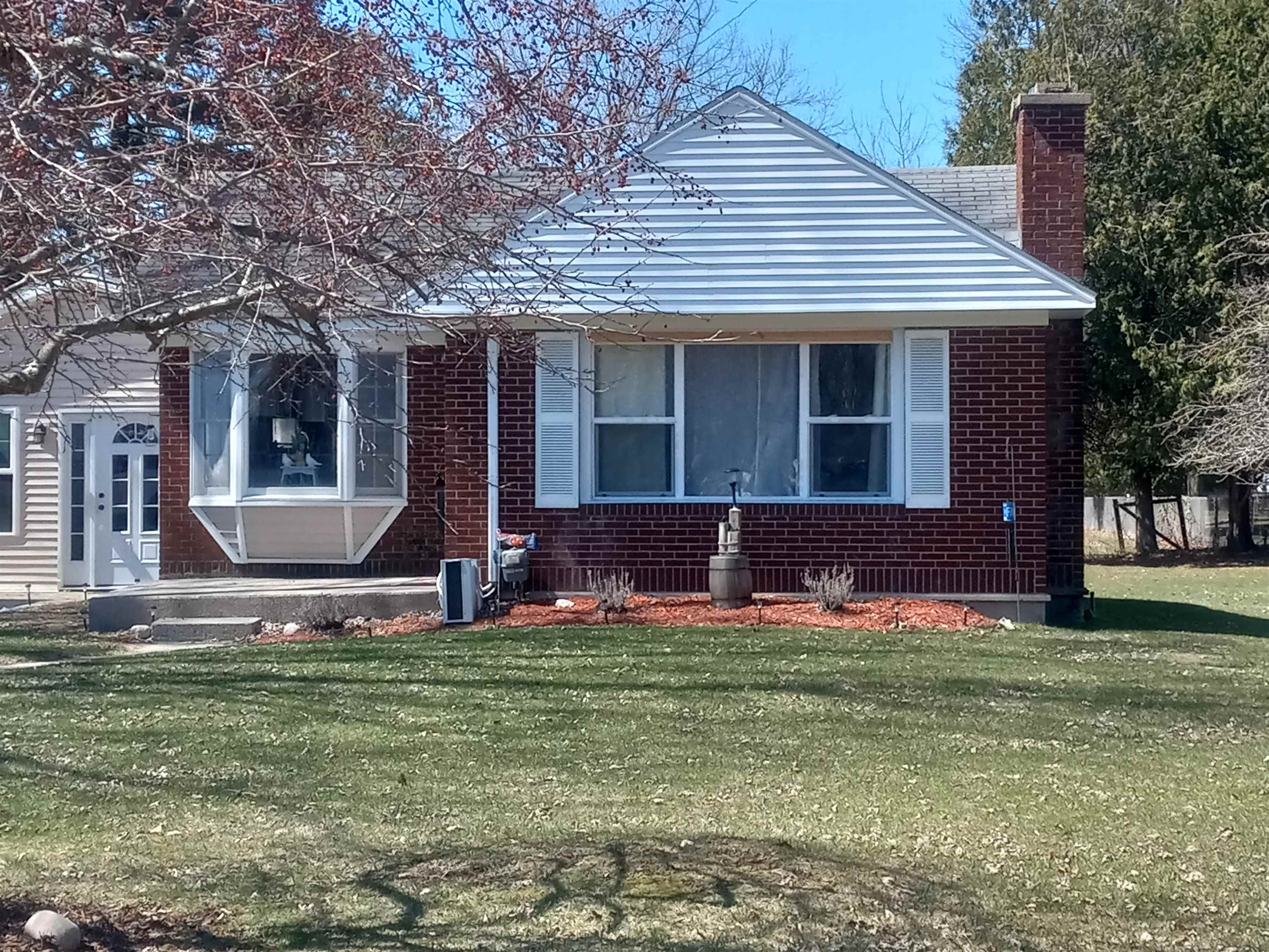 806 S Main Street, Au Gres, MI, 48703