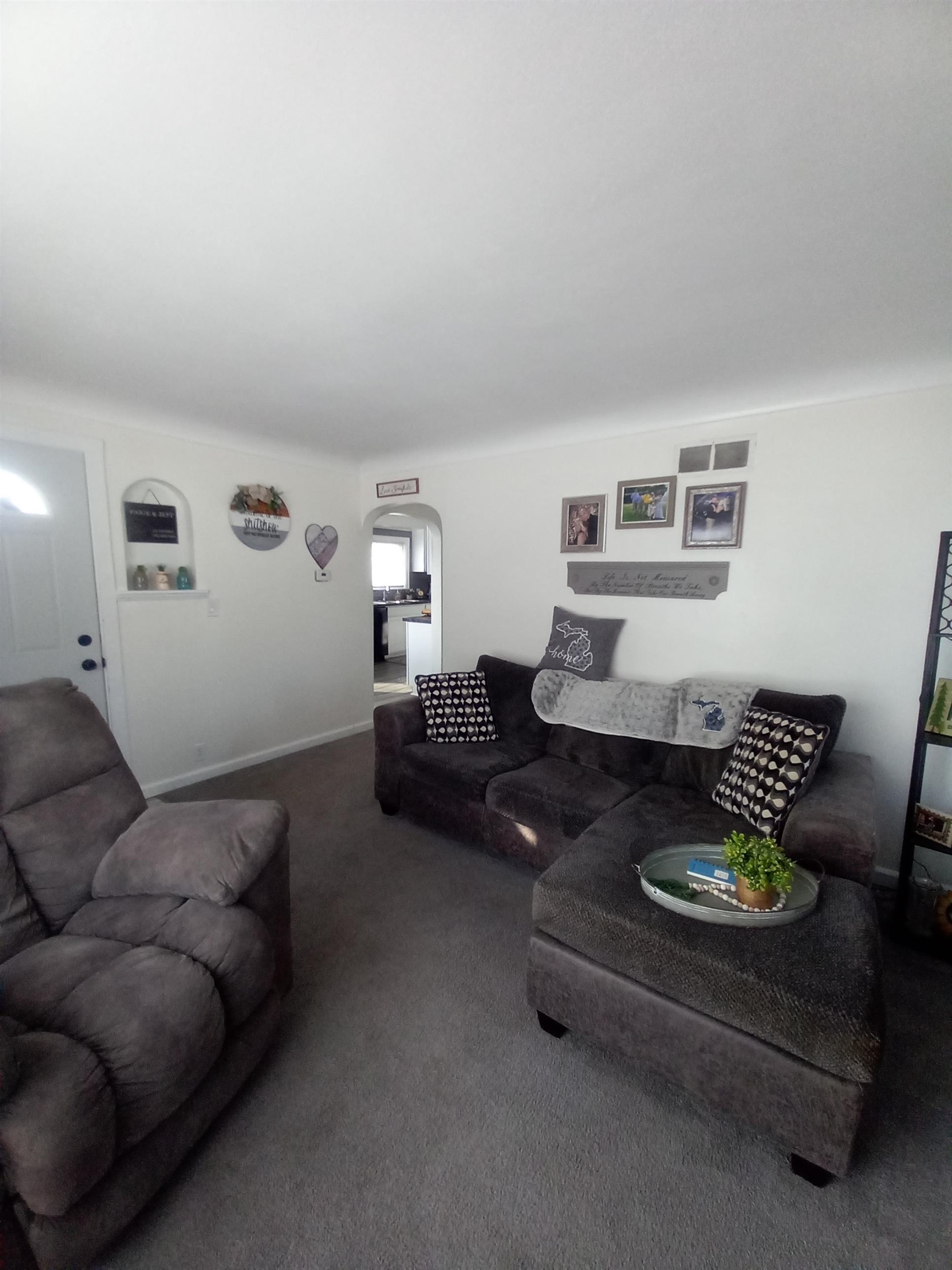 806 S Main Street, Au Gres, MI, 48703