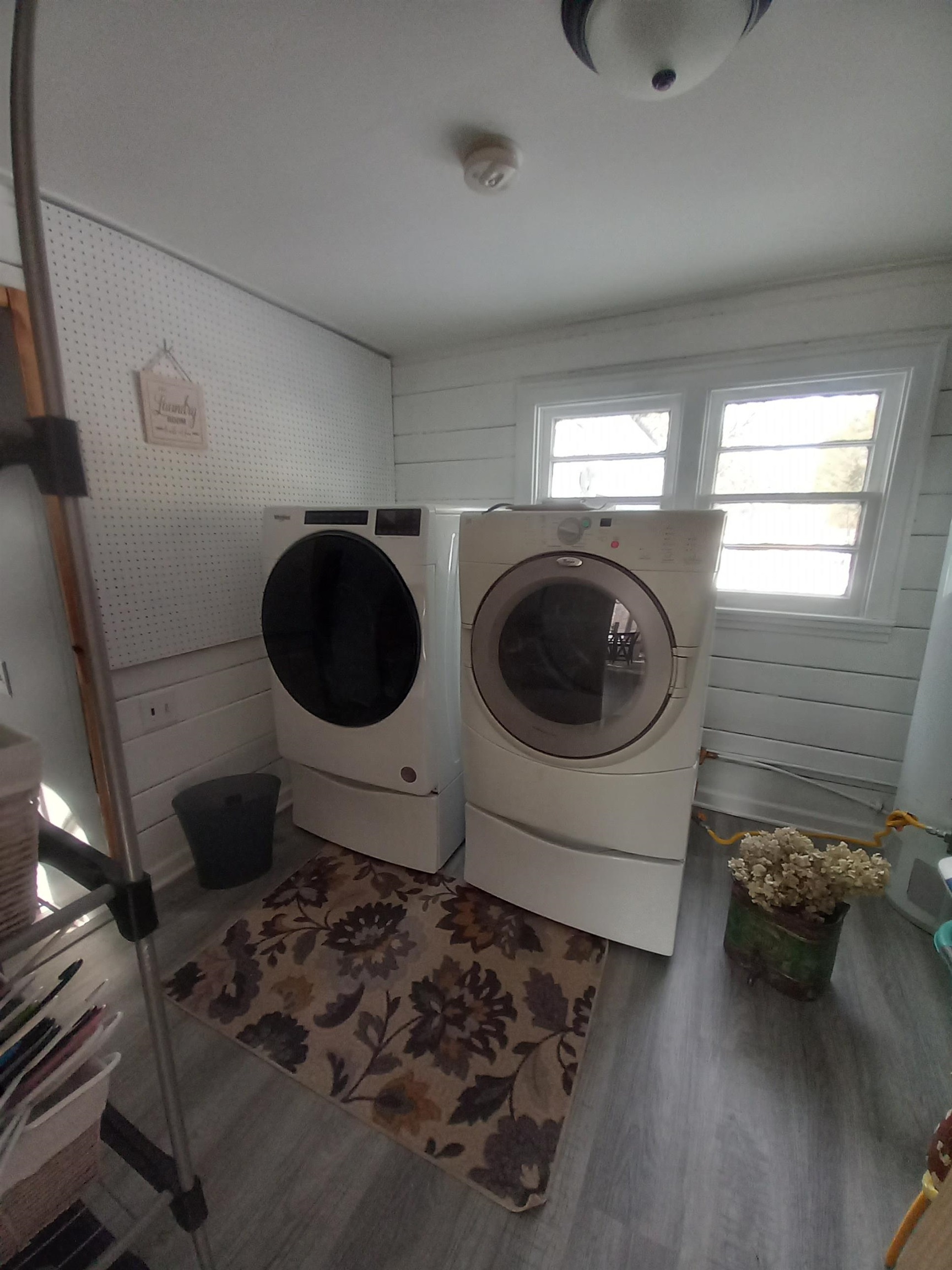 806 S Main Street, Au Gres, MI, 48703