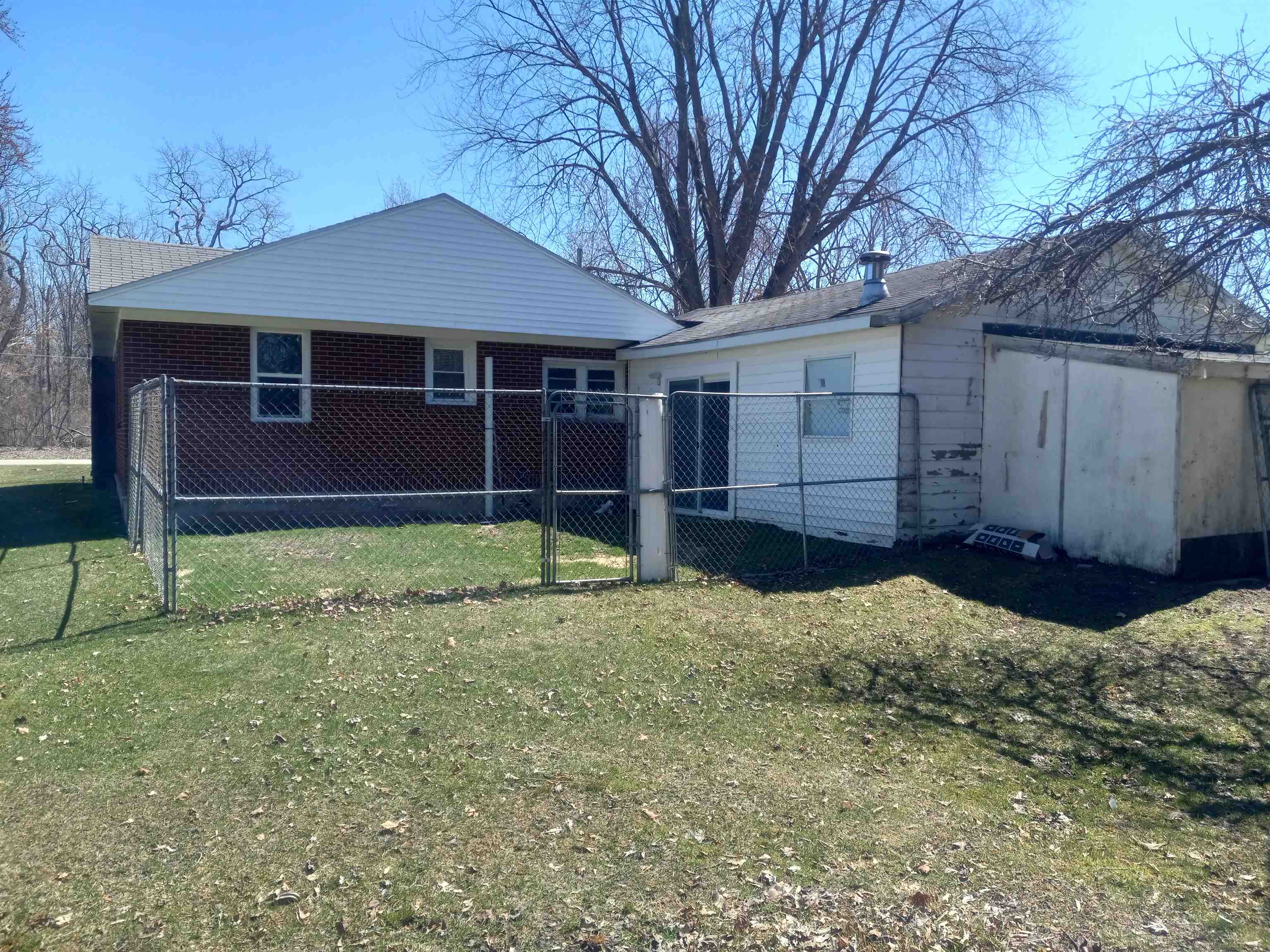 806 S Main Street, Au Gres, MI, 48703