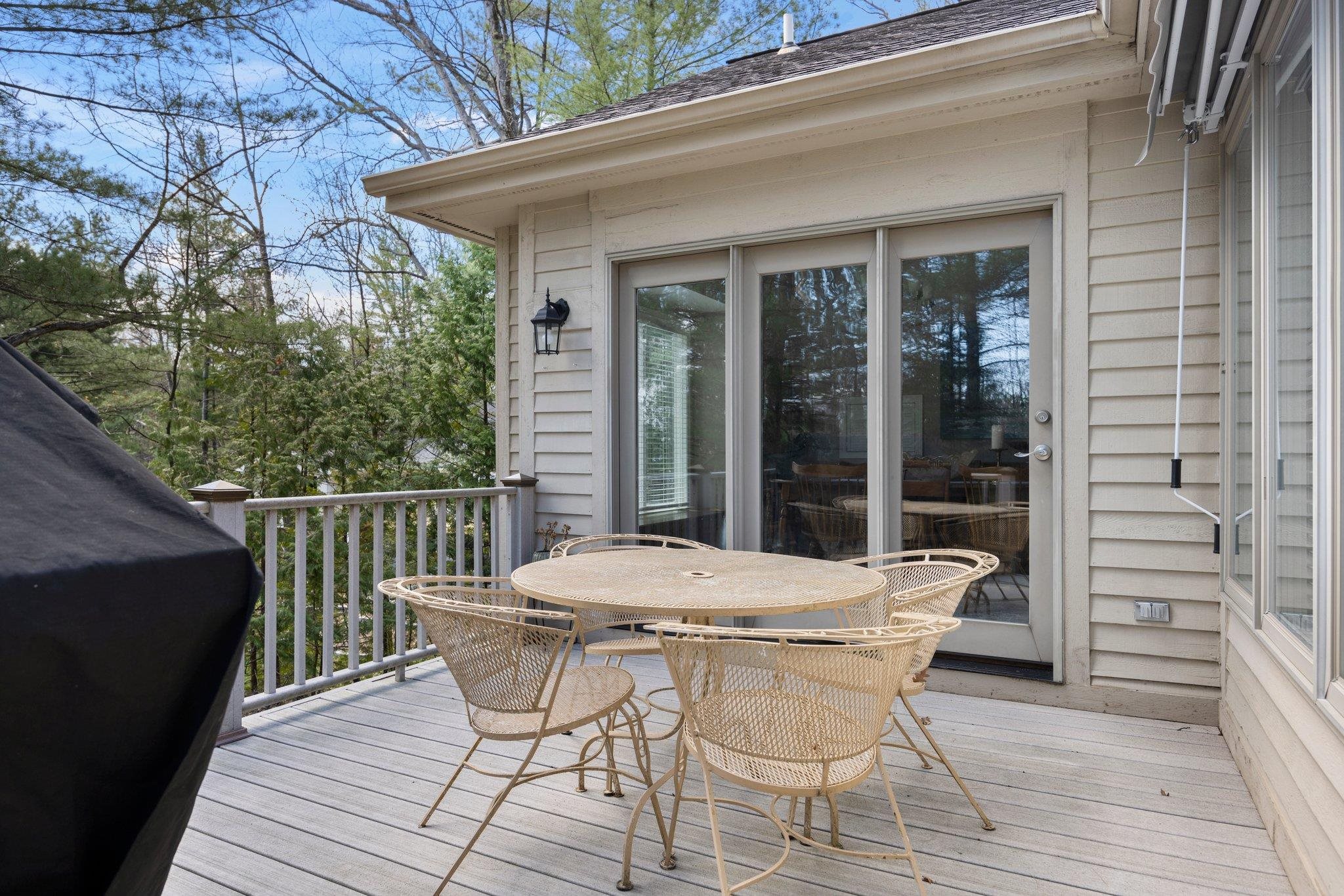 Traverse City, MI, 49686