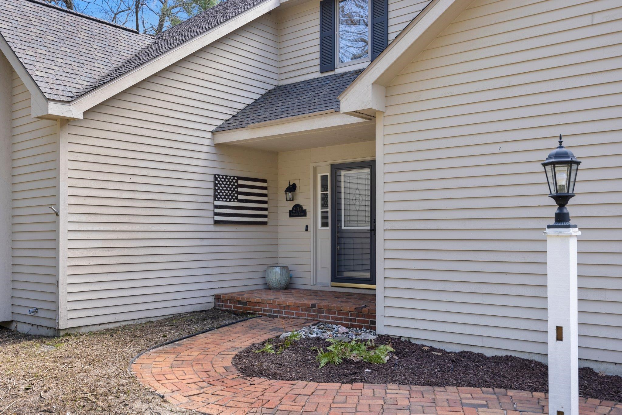 Traverse City, MI, 49686