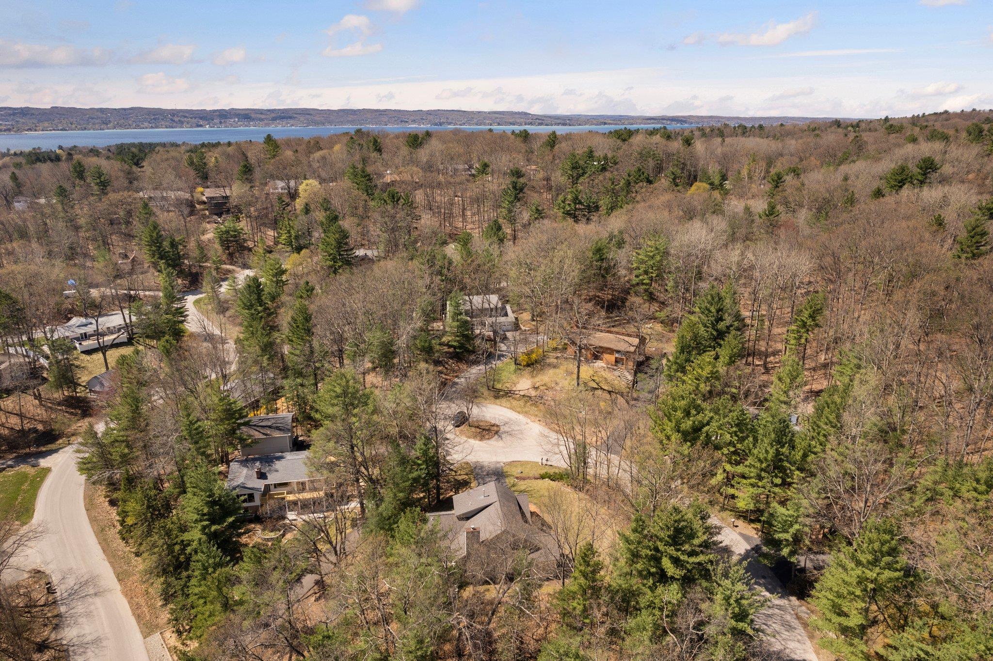 Traverse City, MI, 49686