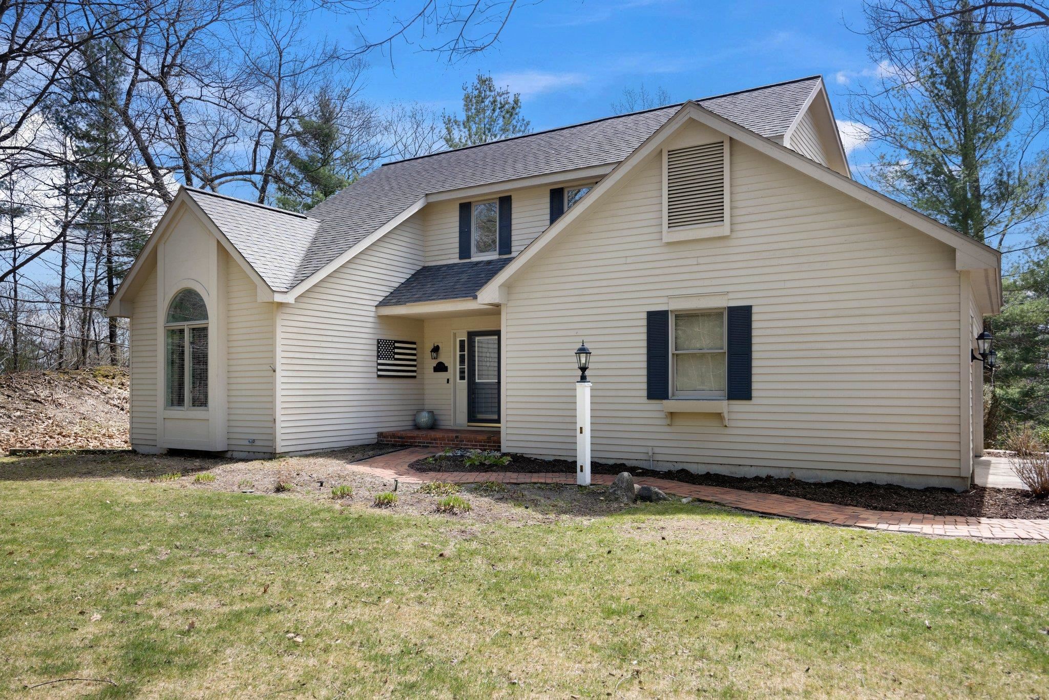 Traverse City, MI, 49686