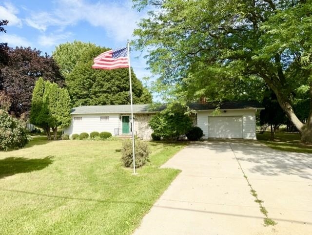 1st image of 1307 S State Rd, Ithaca, MI 48847 | MLS# 80065486