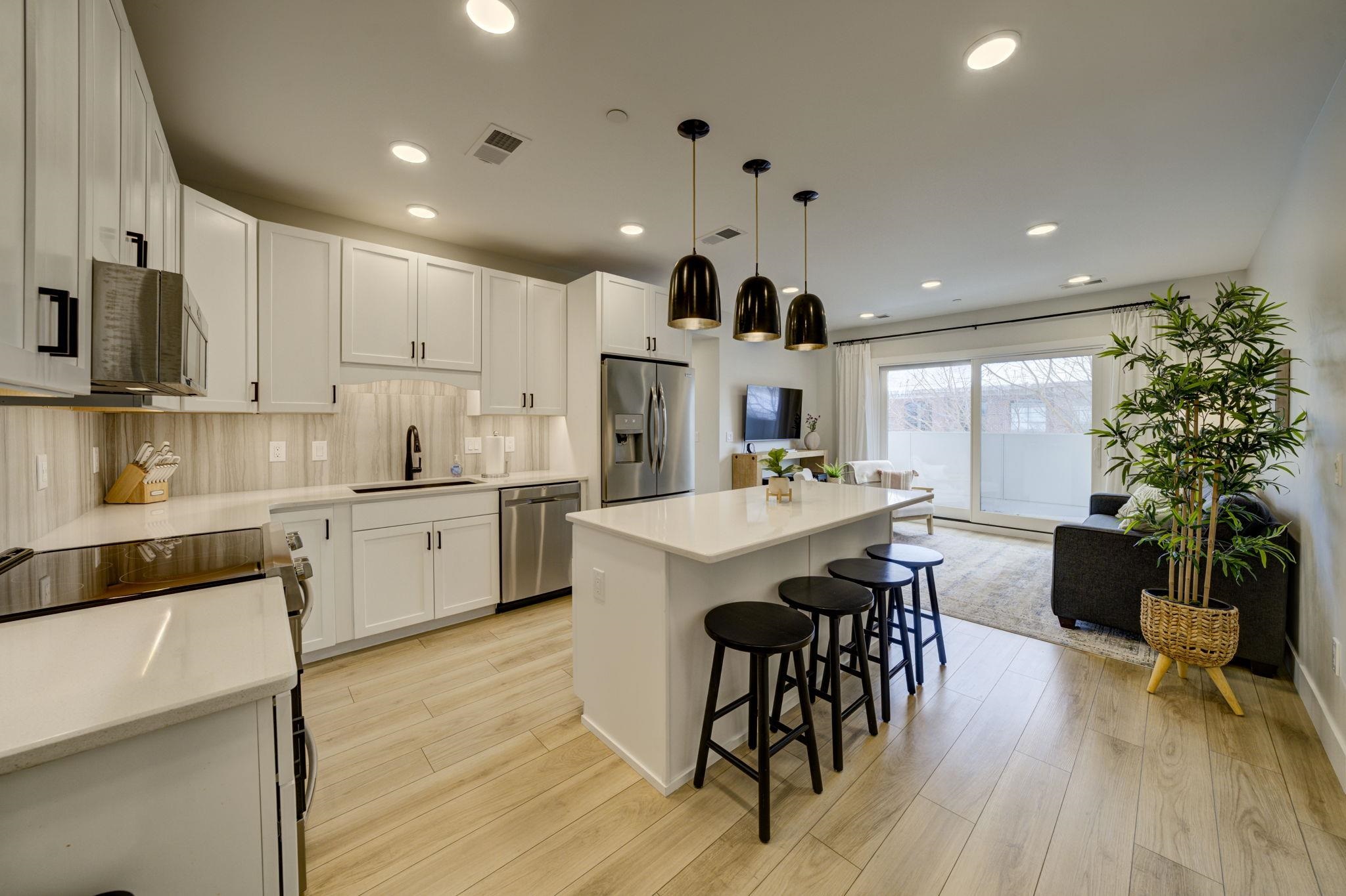  UNIT 416, Royal Oak, MI, 48067