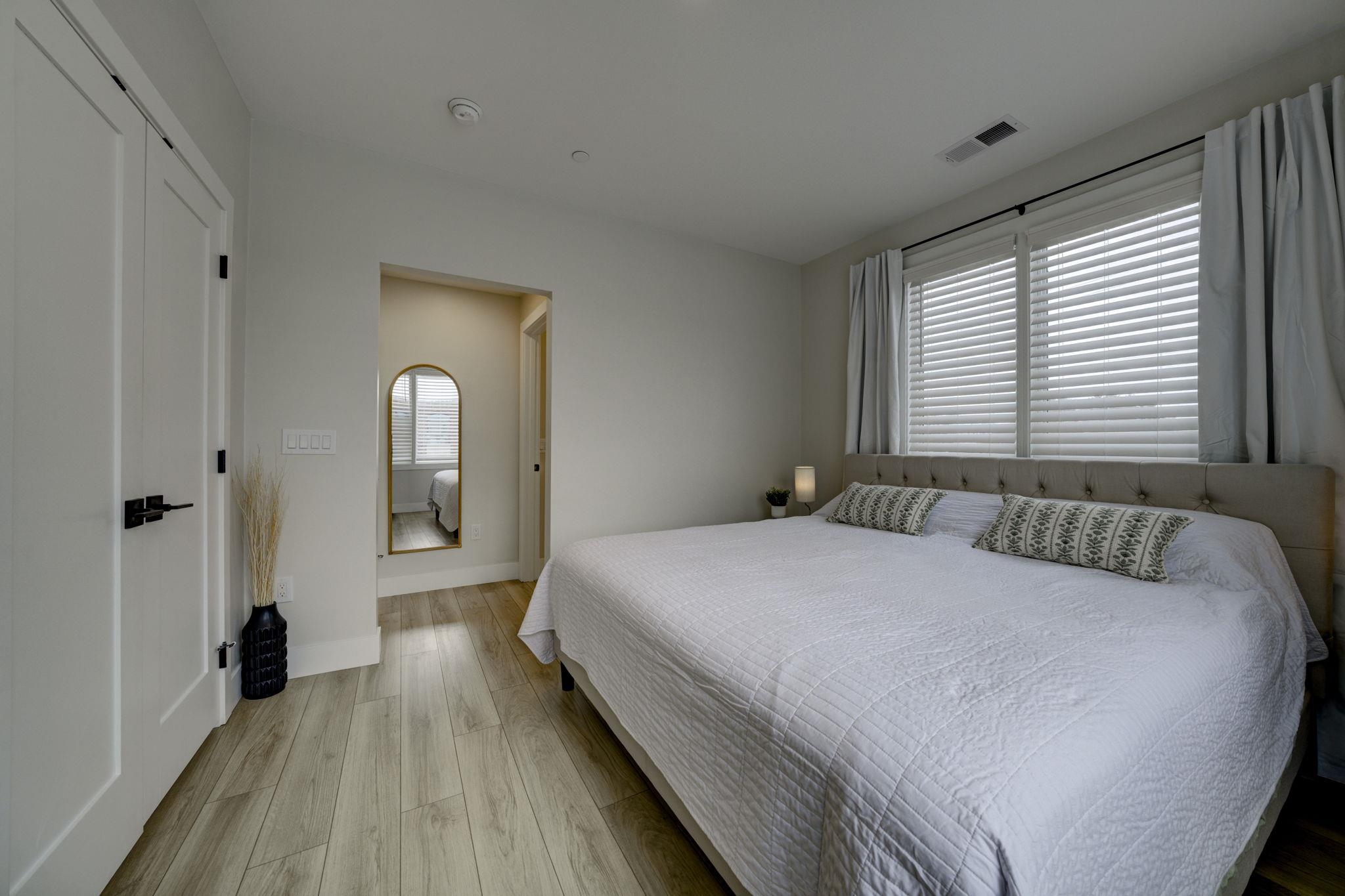 708 Randolph Street UNIT&nbsp;206, Traverse City, MI, 49684