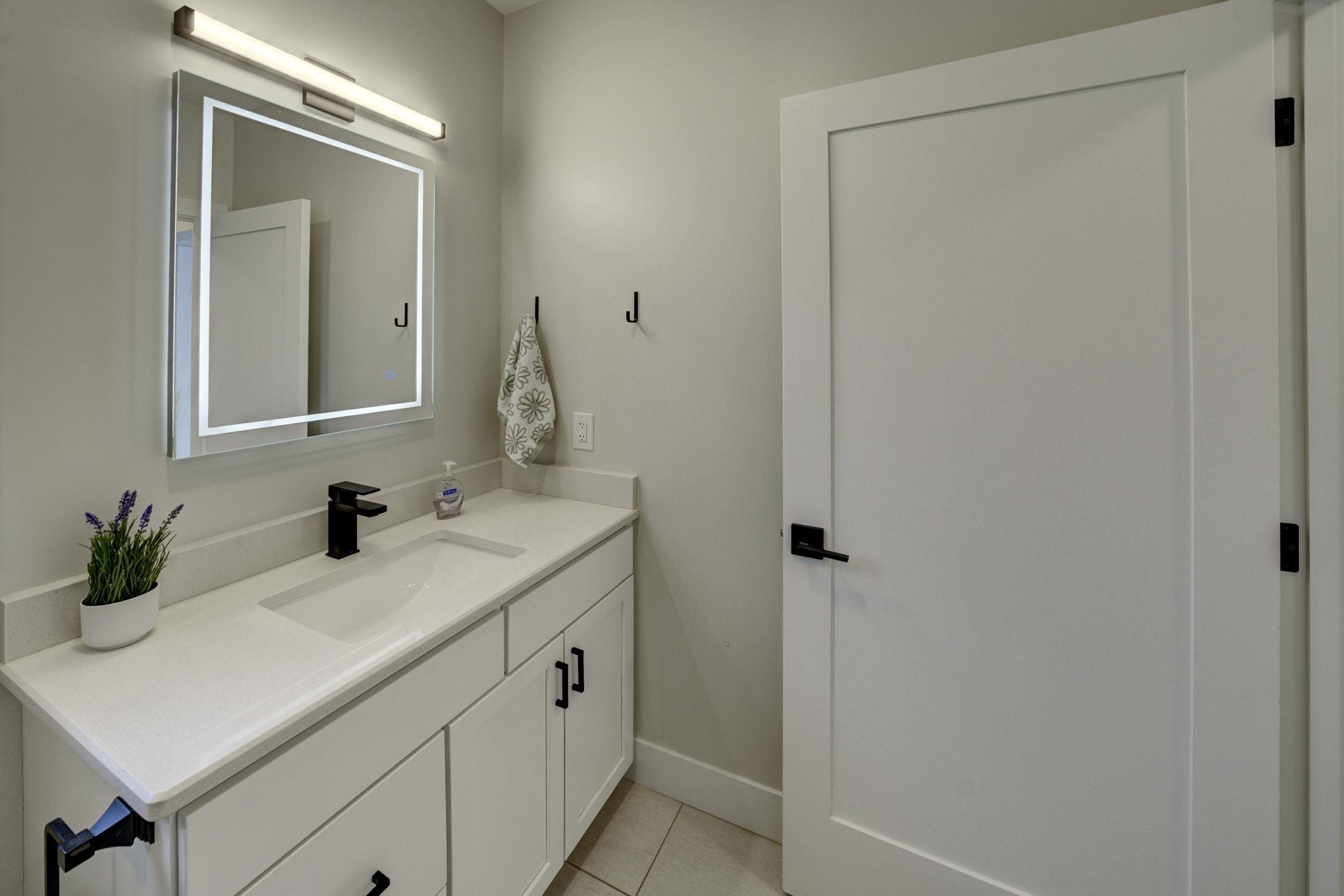 708 Randolph Street UNIT&nbsp;206, Traverse City, MI, 49684