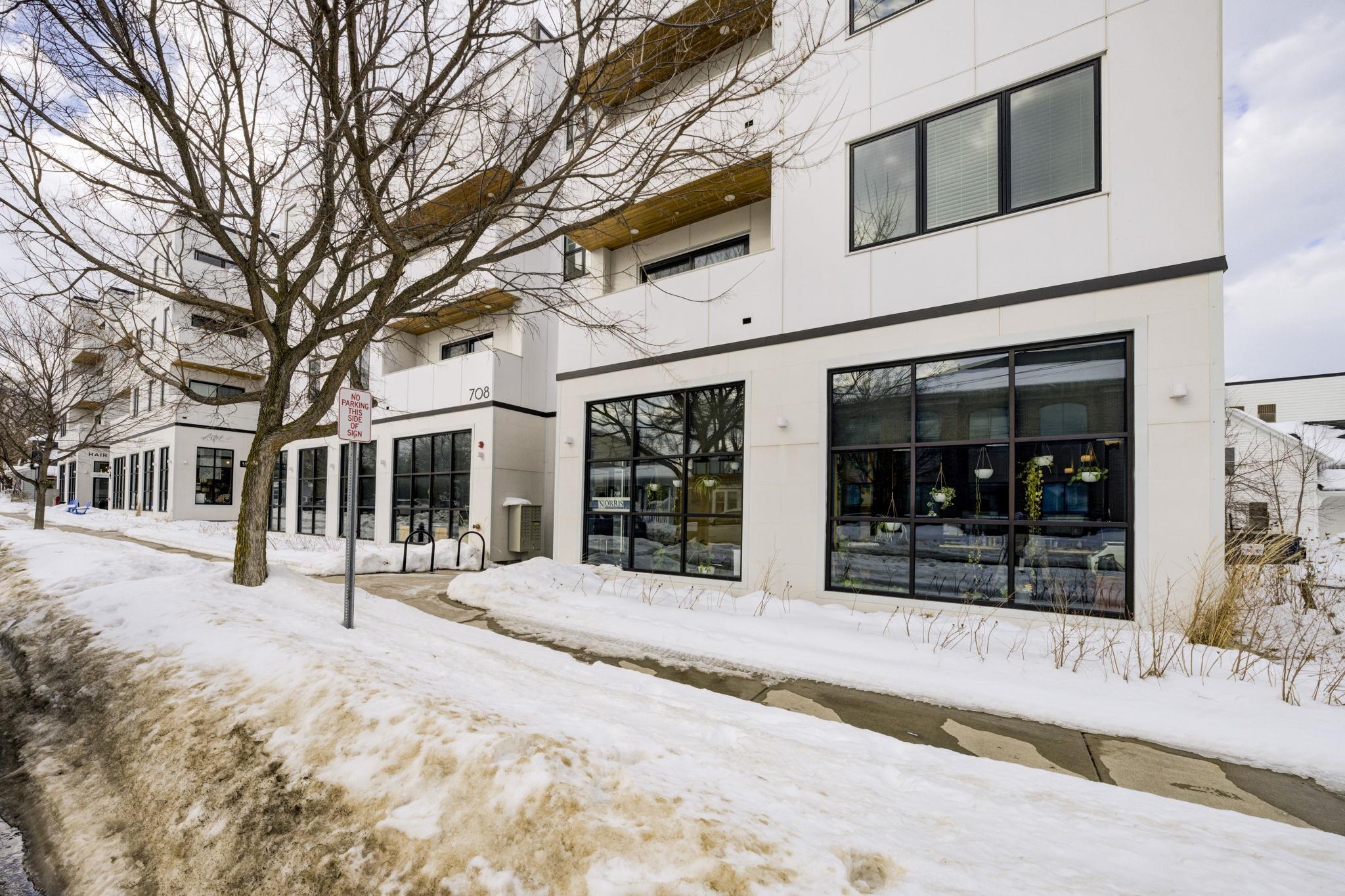 708 Randolph Street UNIT&nbsp;206, Traverse City, MI, 49684