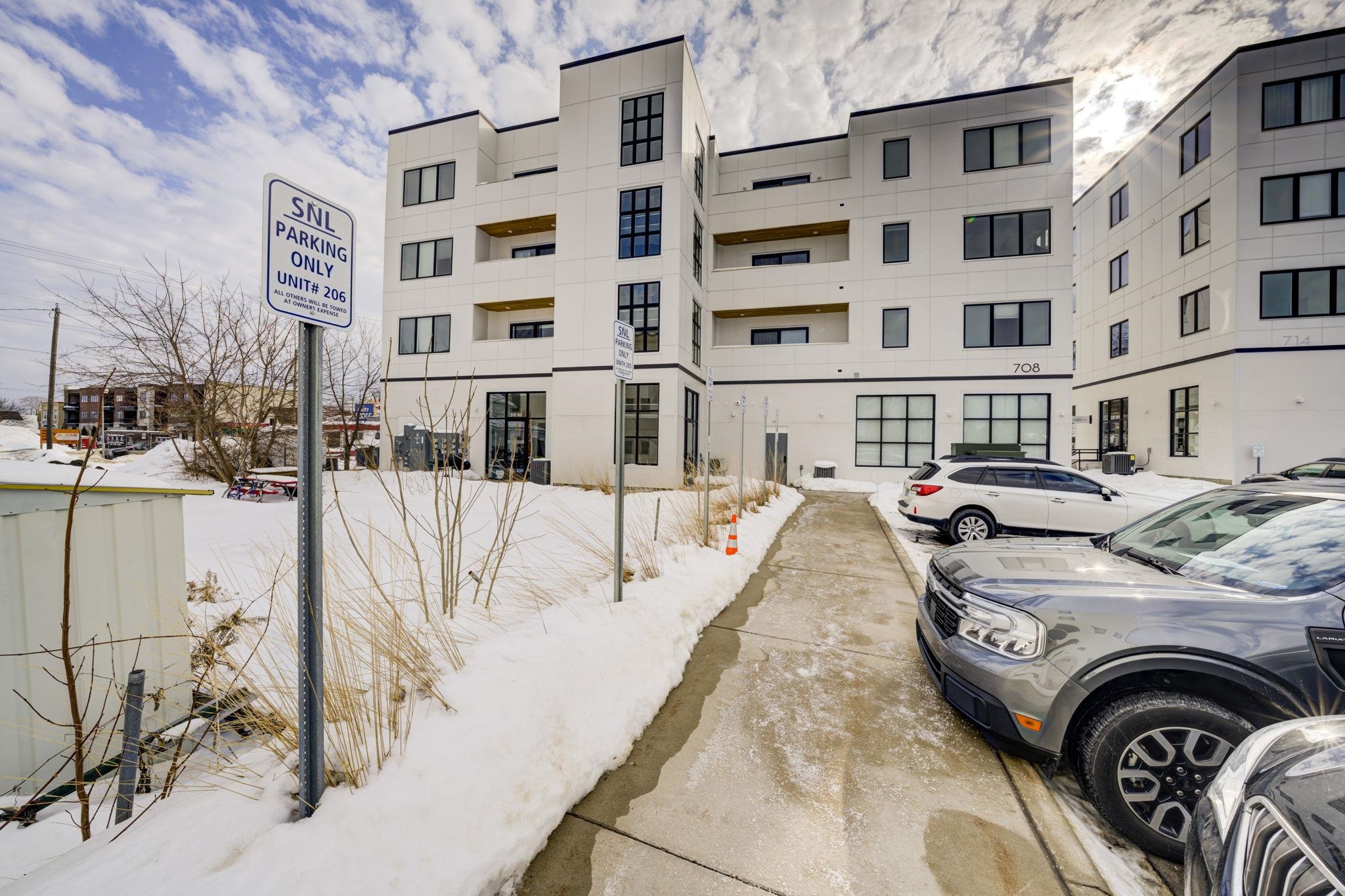 708 Randolph Street UNIT&nbsp;206, Traverse City, MI, 49684