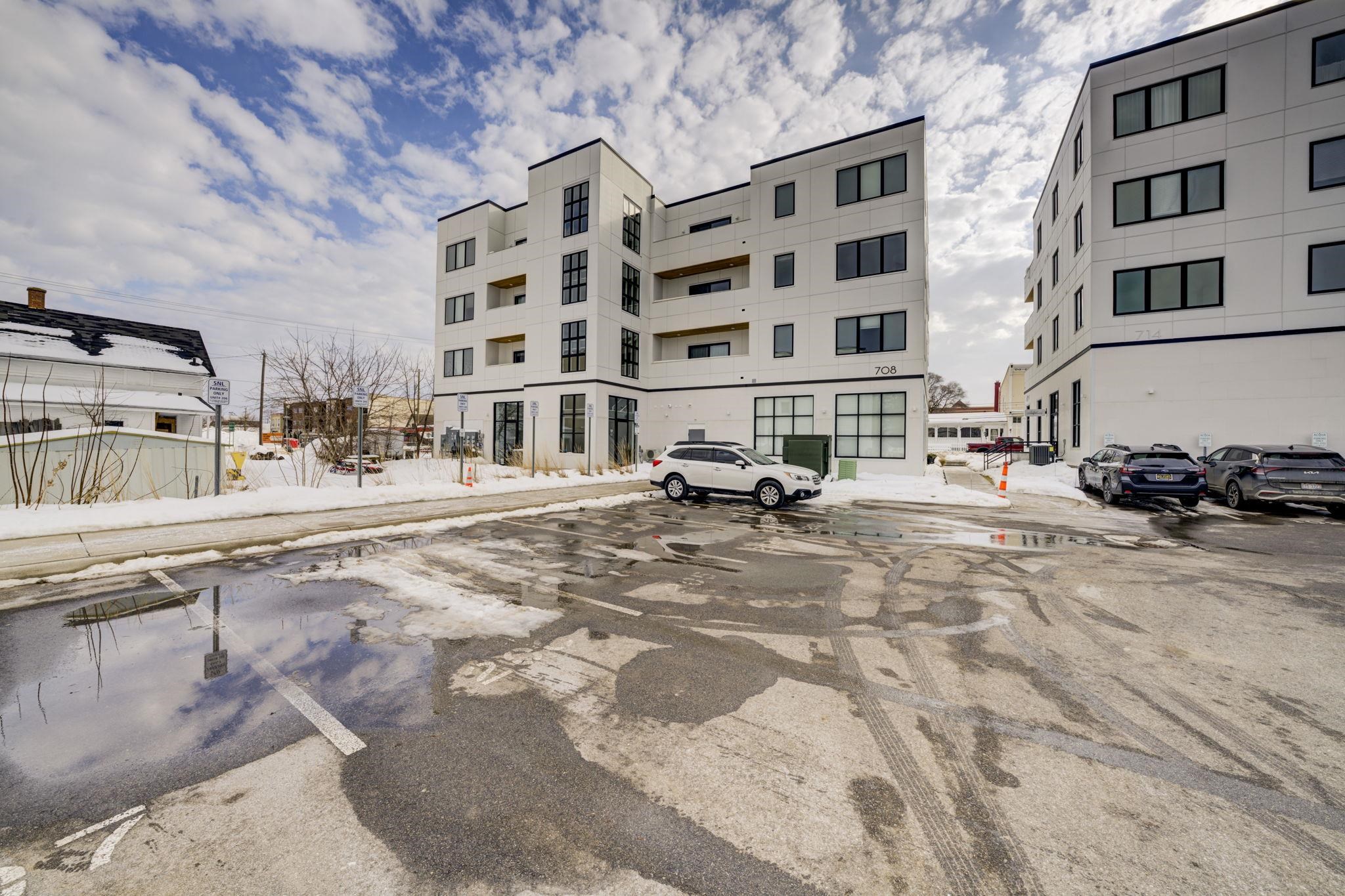 708 Randolph Street UNIT&nbsp;206, Traverse City, MI, 49684