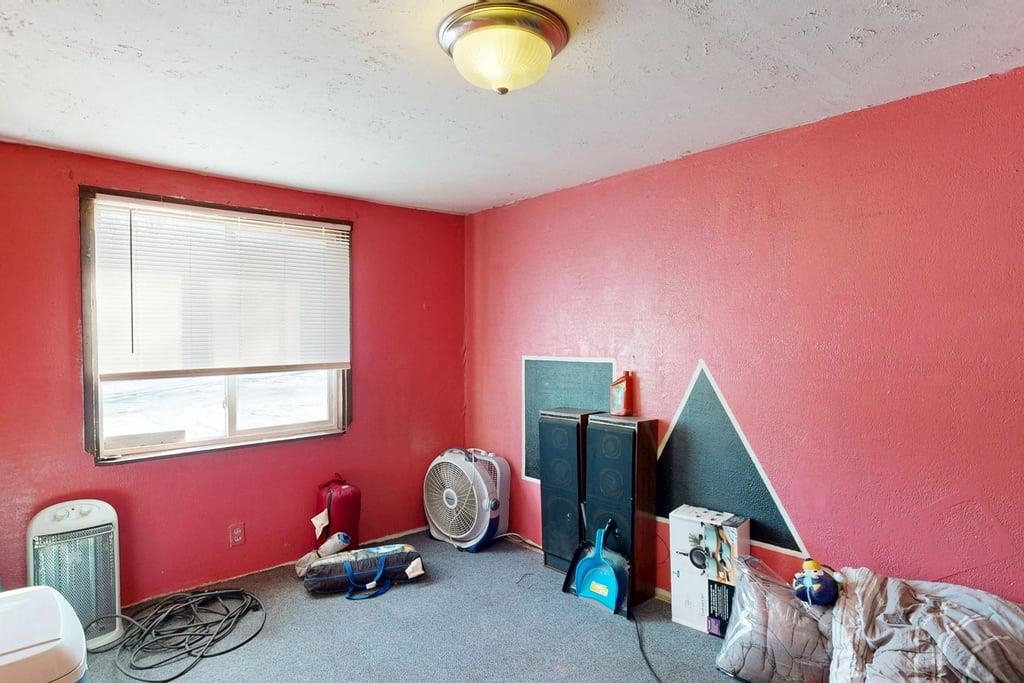 1205 N Kinney Avenue, Mount Pleasant, MI, 48858