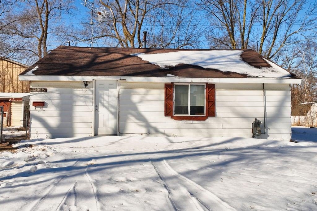 1205 N Kinney Avenue, Mount Pleasant, MI, 48858