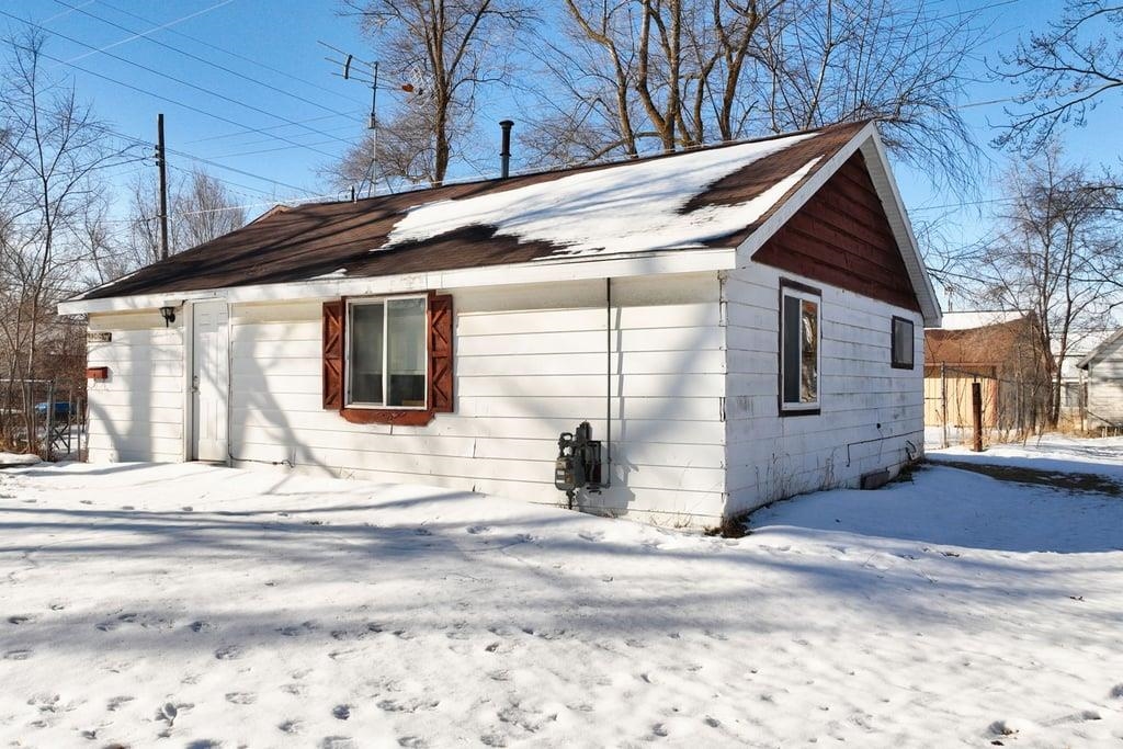 1205 N Kinney Avenue, Mount Pleasant, MI, 48858