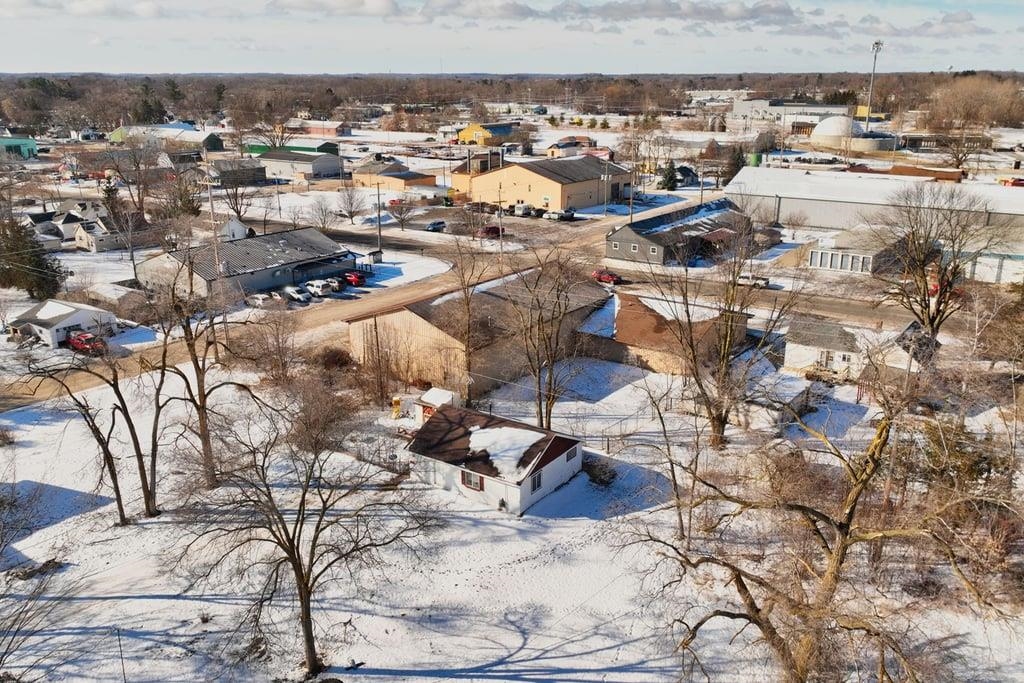 1205 N Kinney Avenue, Mount Pleasant, MI, 48858