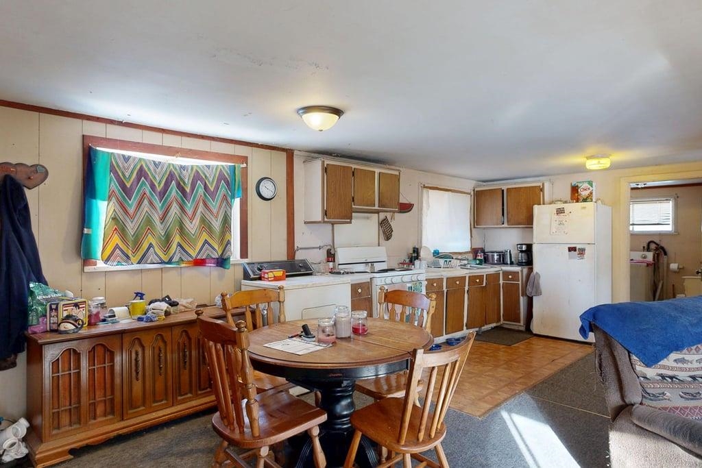 1205 N Kinney Avenue, Mount Pleasant, MI, 48858