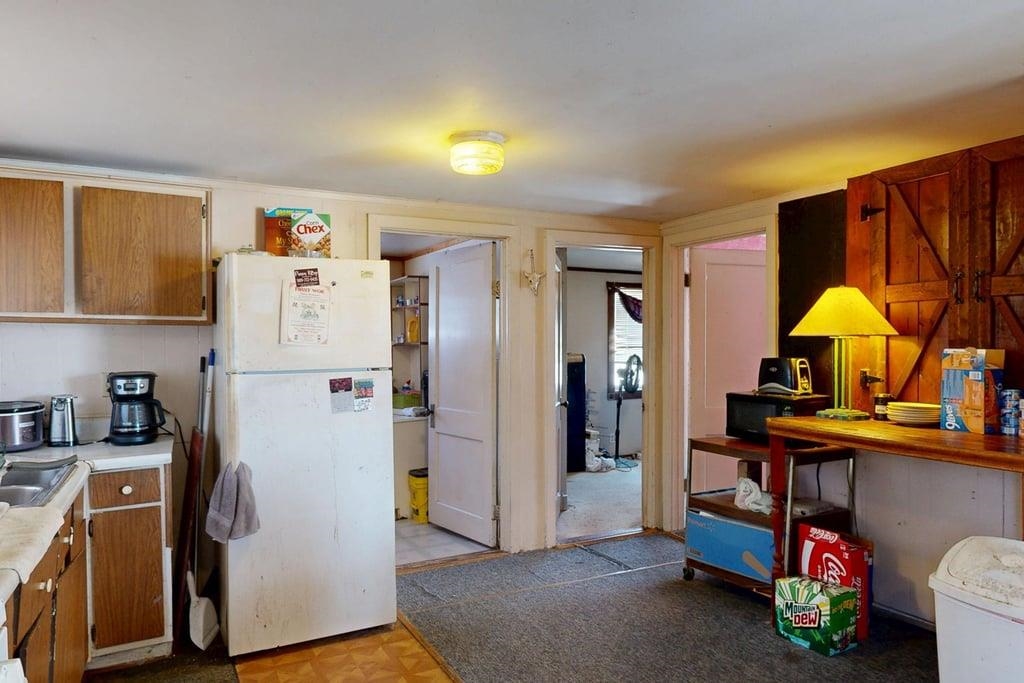 1205 N Kinney Avenue, Mount Pleasant, MI, 48858