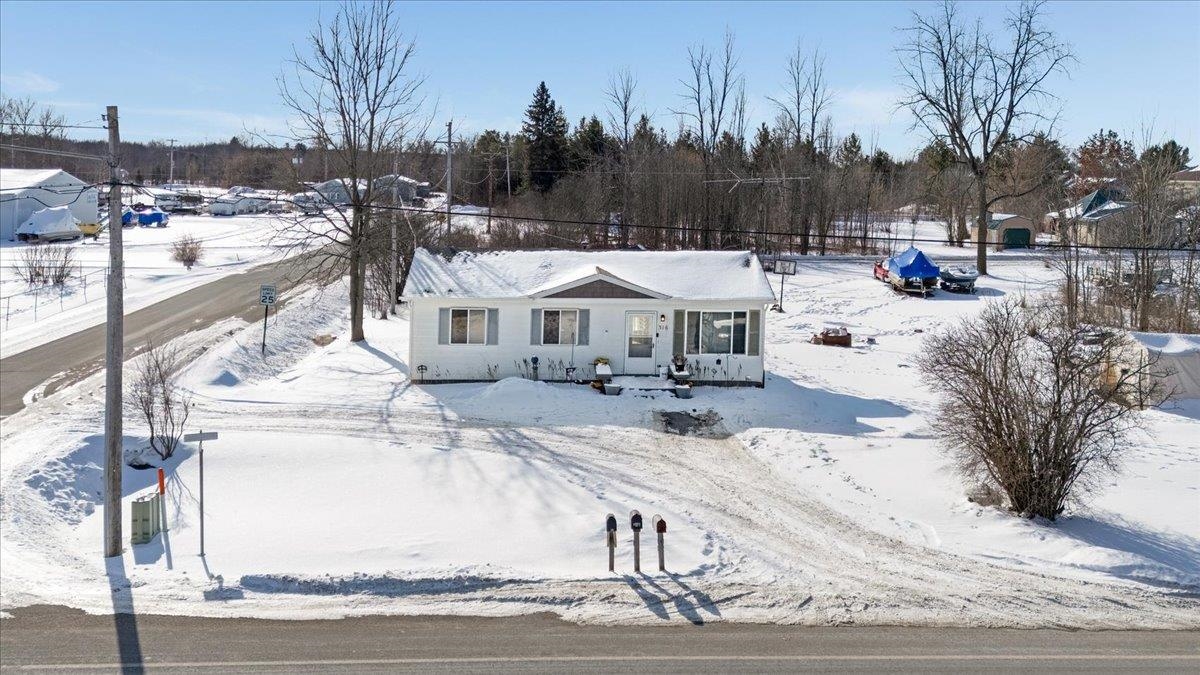 316 E Main photo 4