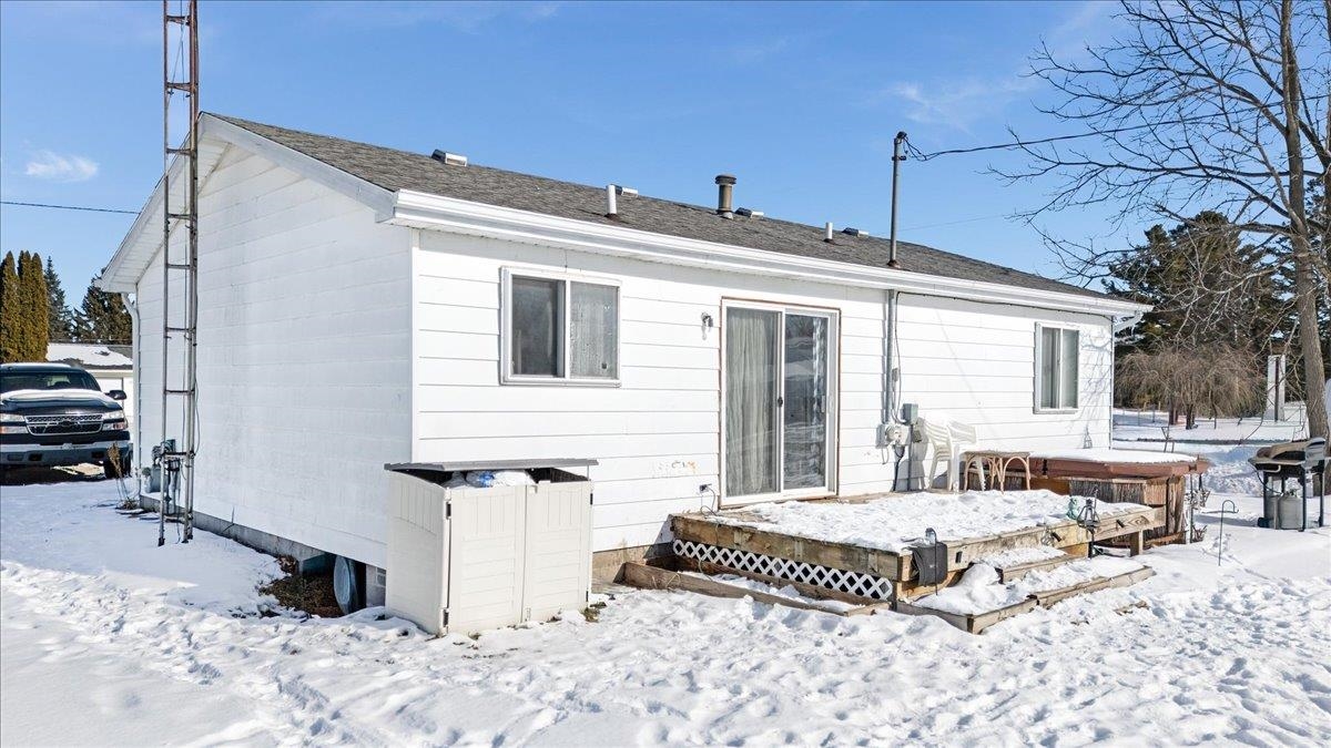 316 E Main photo 6