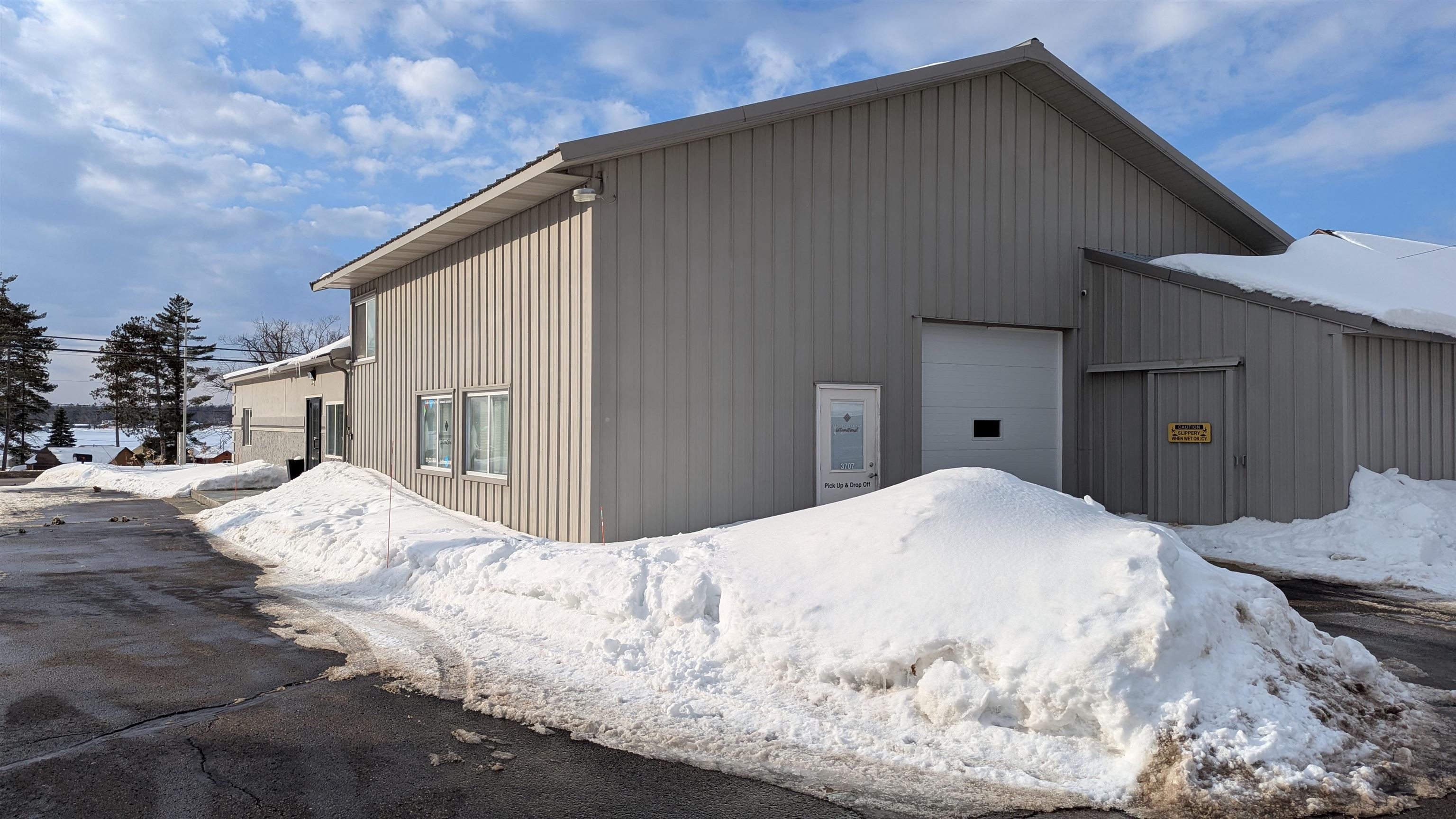 3707 S Old 27, Gaylord, MI, 49735