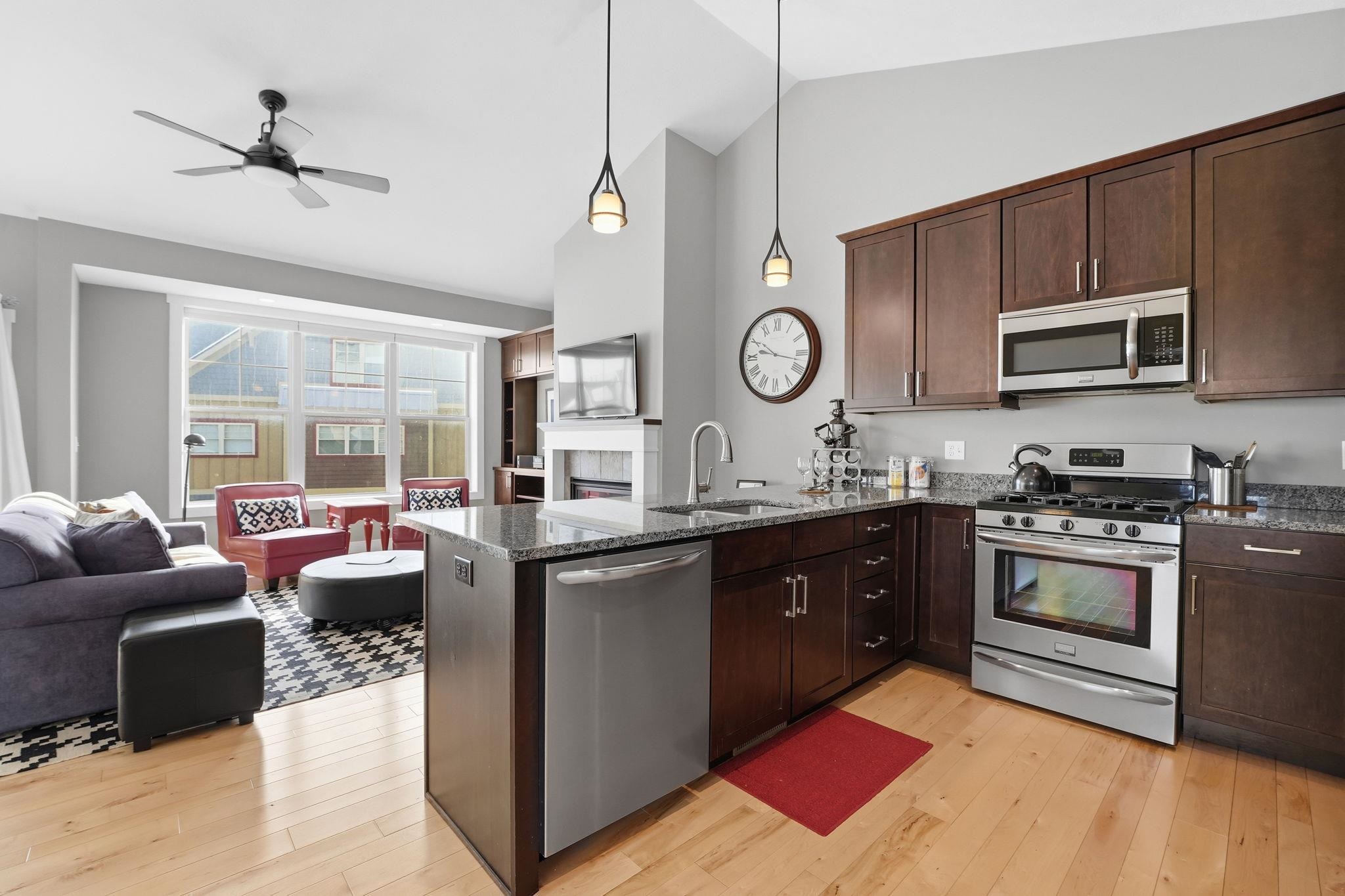 13802 S West Bayshore Drive UNIT&nbsp;9, Traverse City, MI, 49684