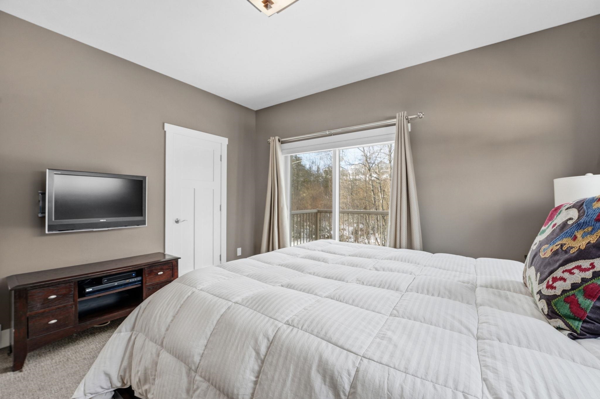 13802 S West Bayshore Drive UNIT&nbsp;9, Traverse City, MI, 49684