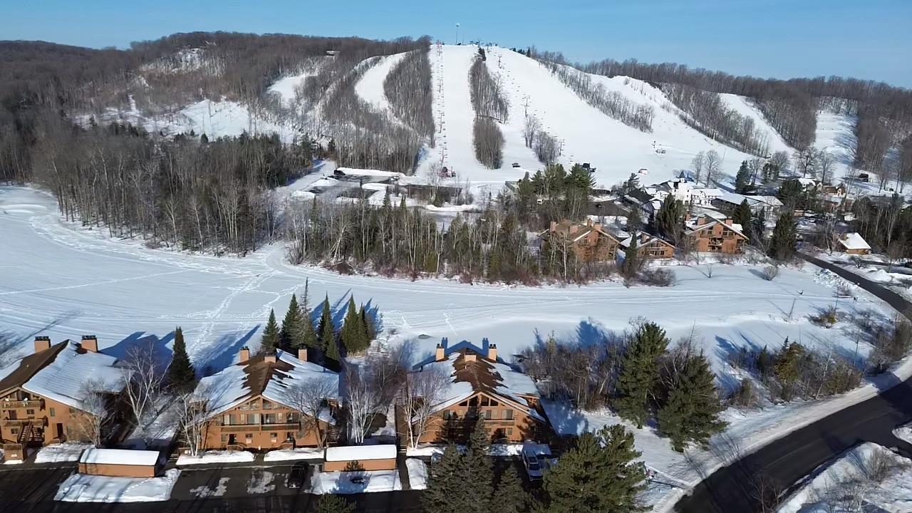 6658 Schuss Mountain Lane UNIT&nbsp;3251, Mancelona, MI, 49659