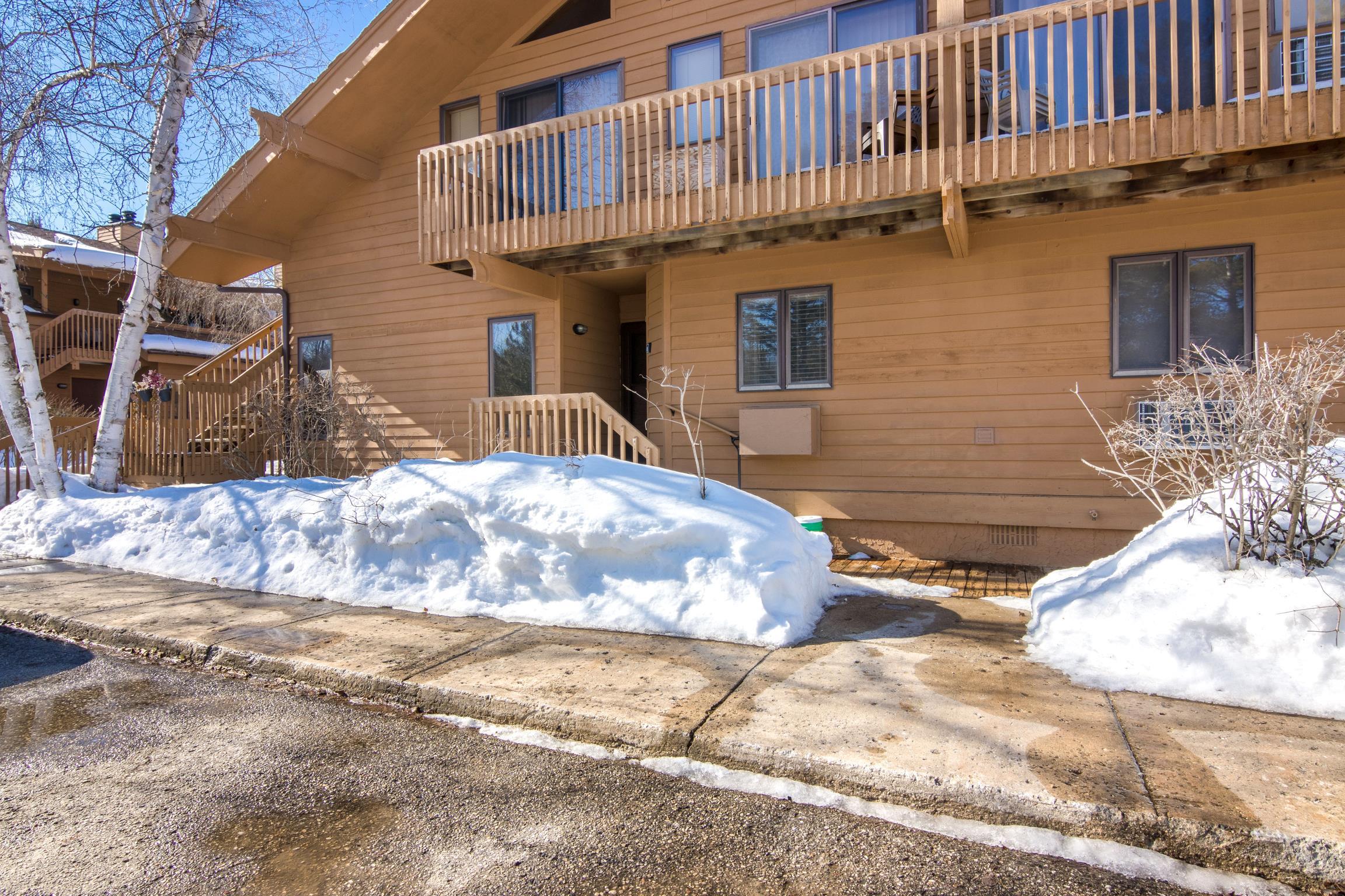 6658 Schuss Mountain Lane photo 24