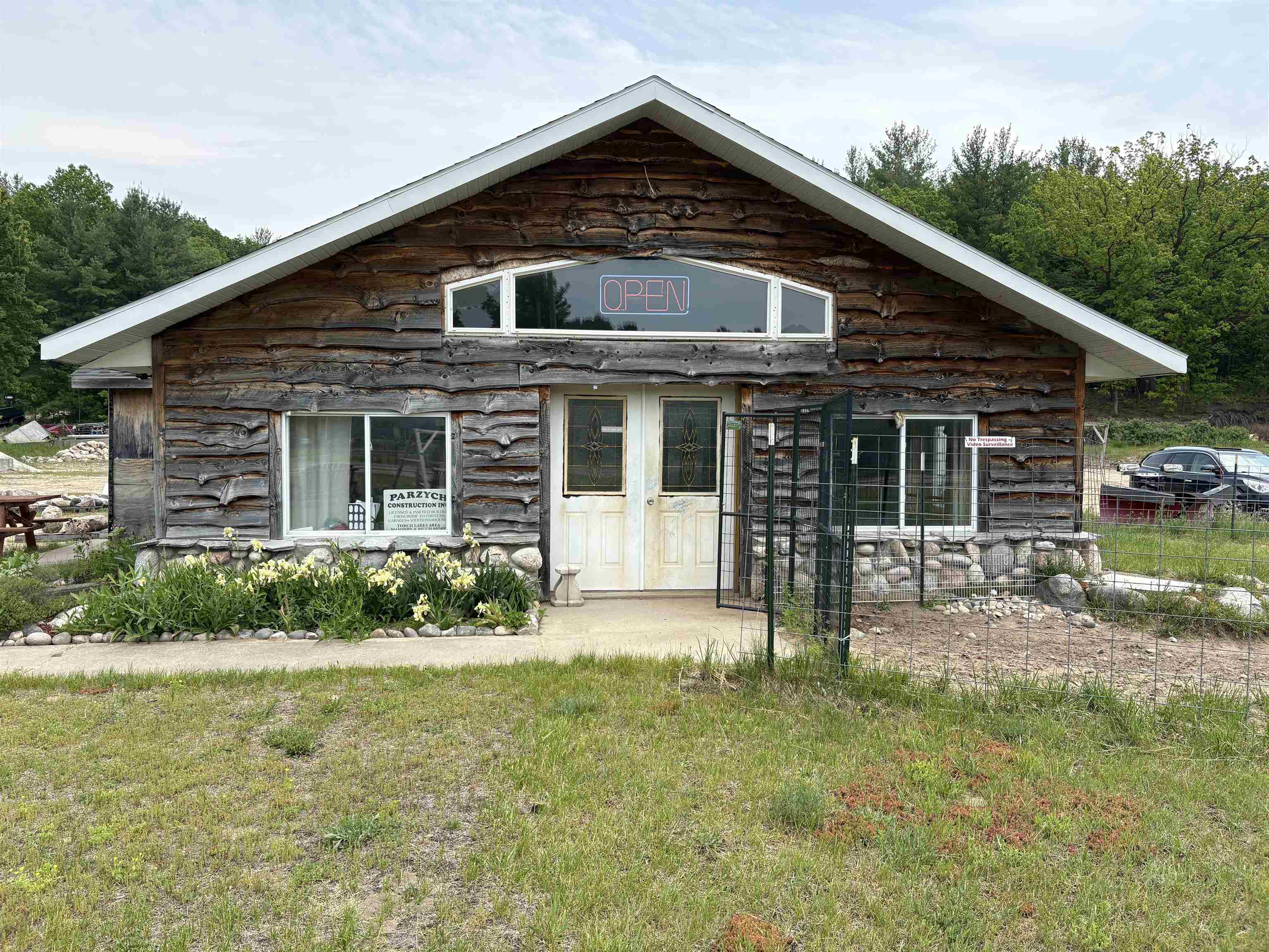 9490 Rapid City Road Nw, Rapid City, MI, 49676