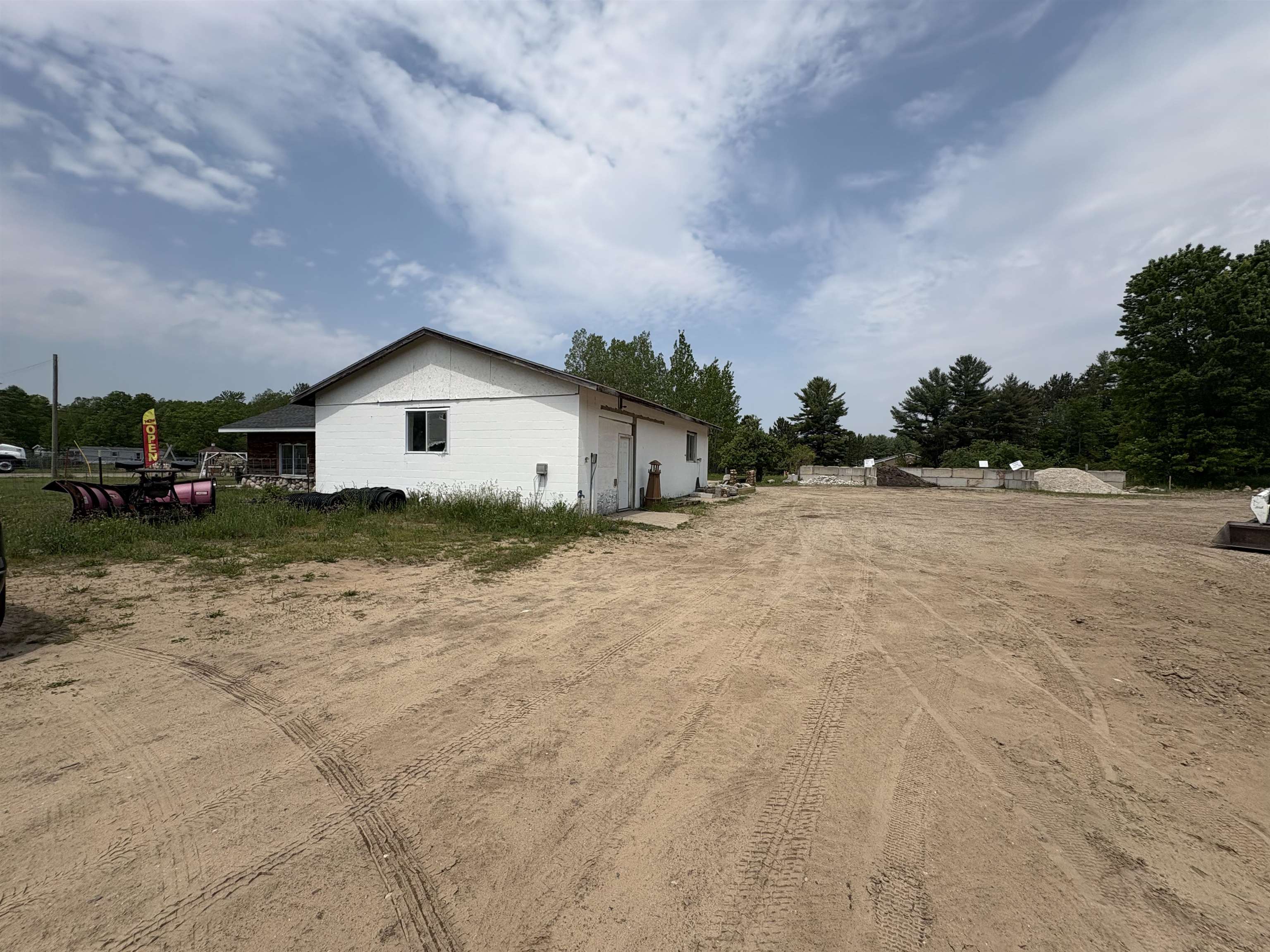 9490 Rapid City Road Nw, Rapid City, MI, 49676