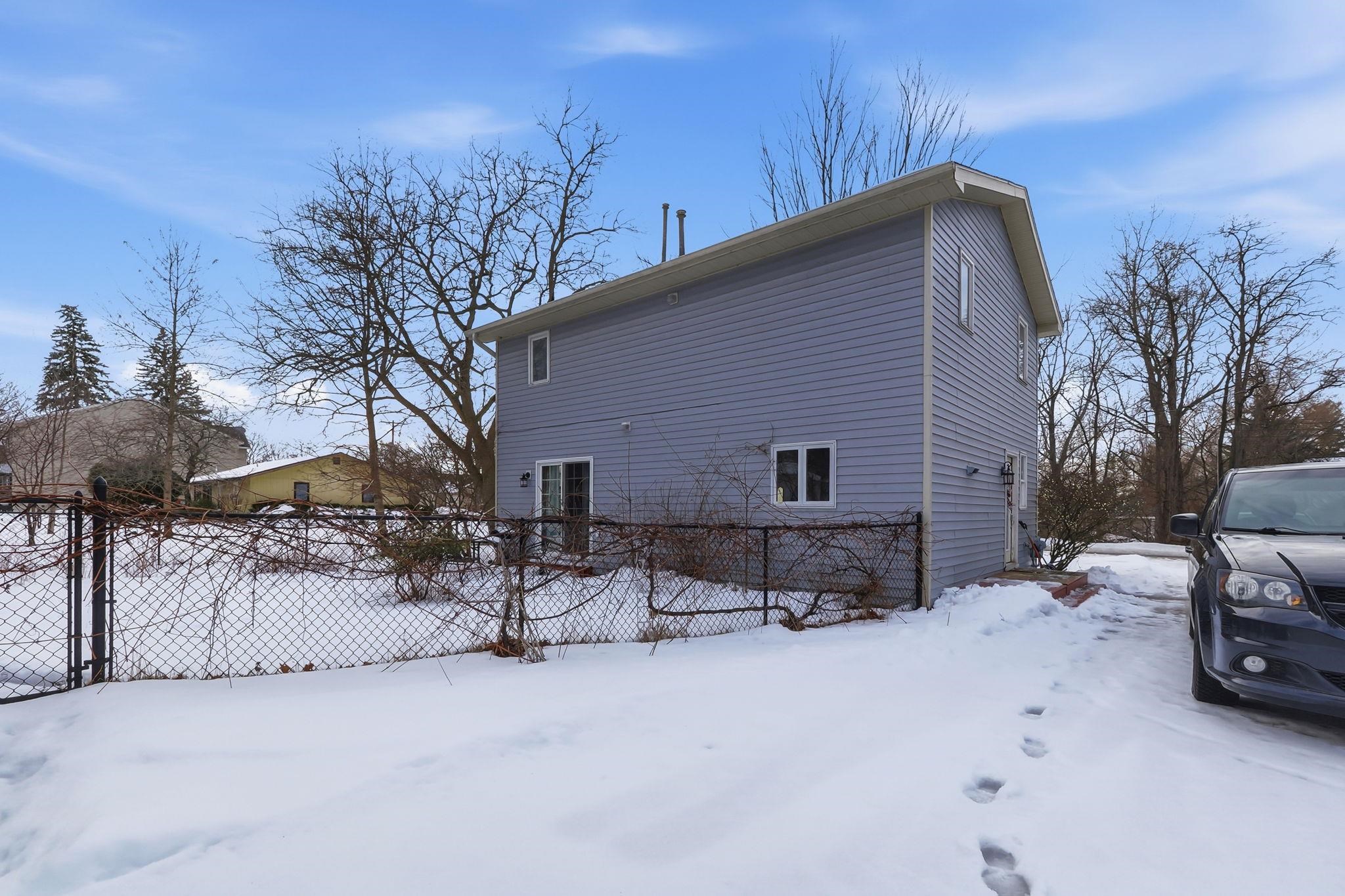 137 Center Street, Elk Rapids, MI, 49629
