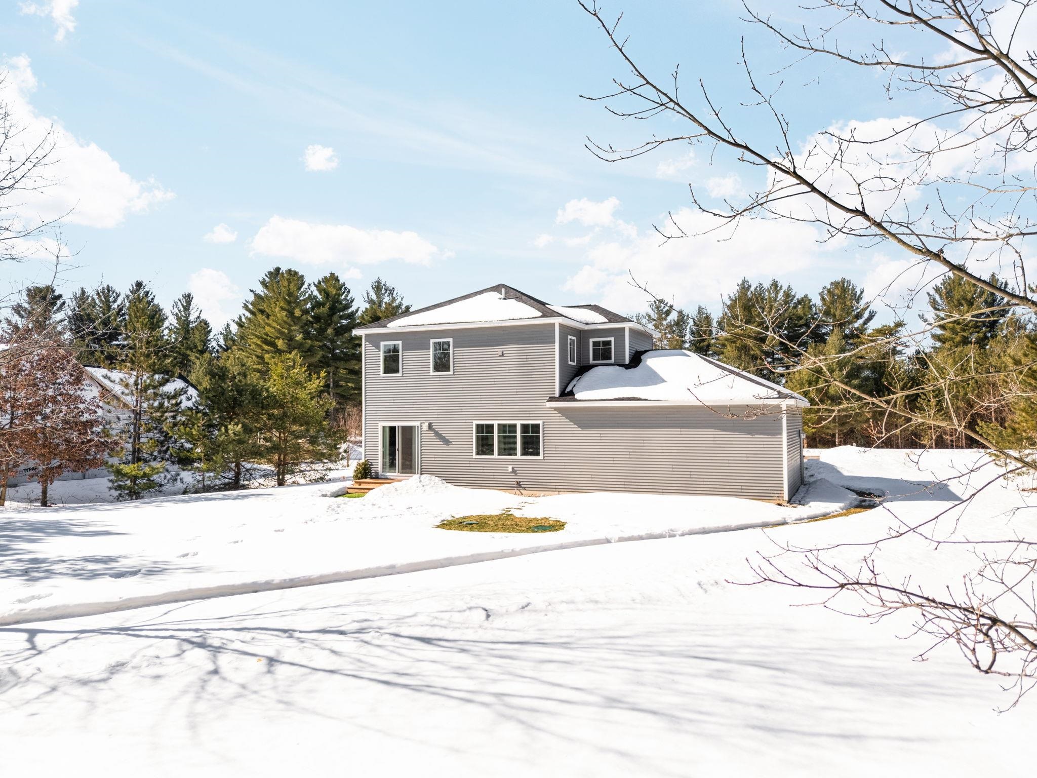 6406 Jeffrey Place, Grawn, MI, 49637